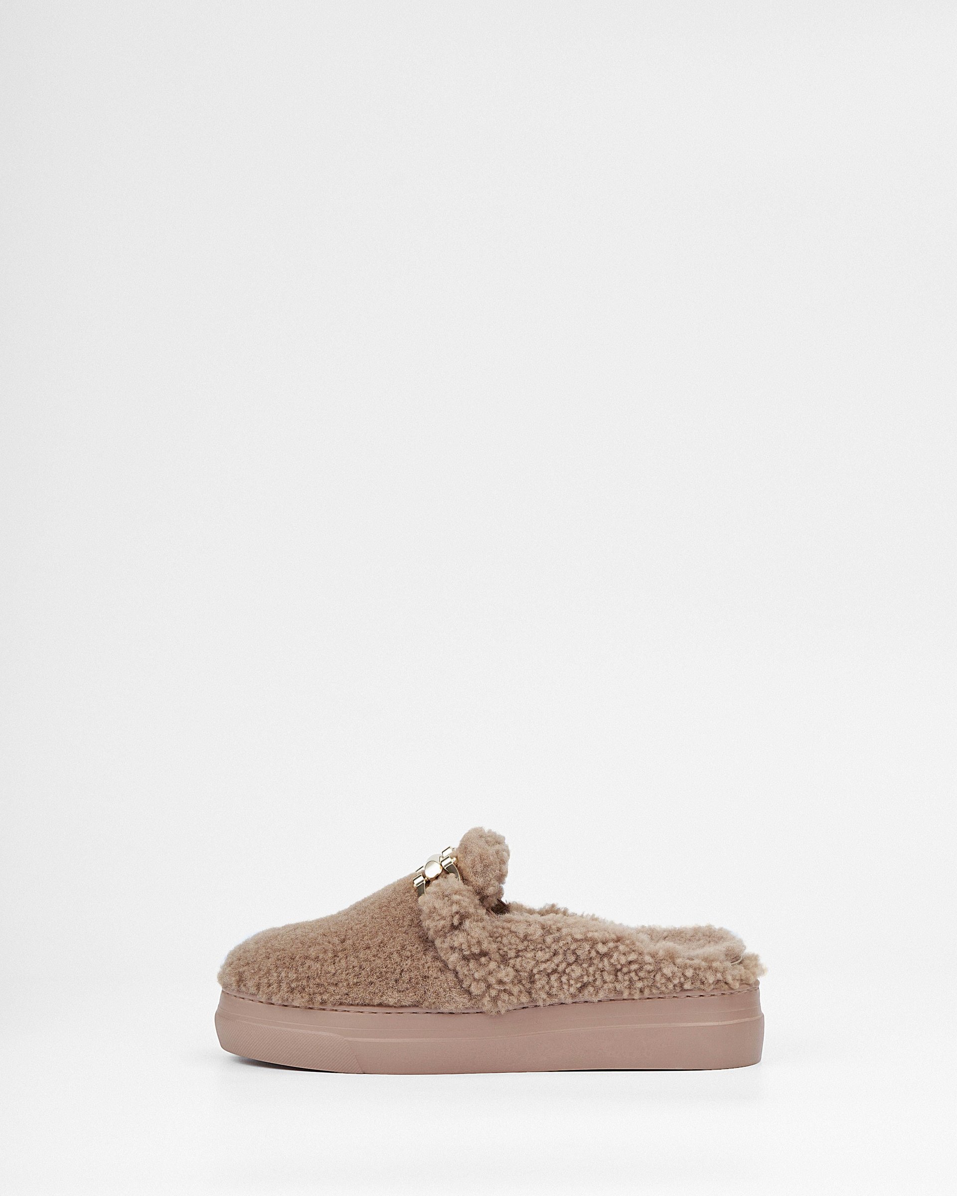 Зимние бежевые слиперы - Main image