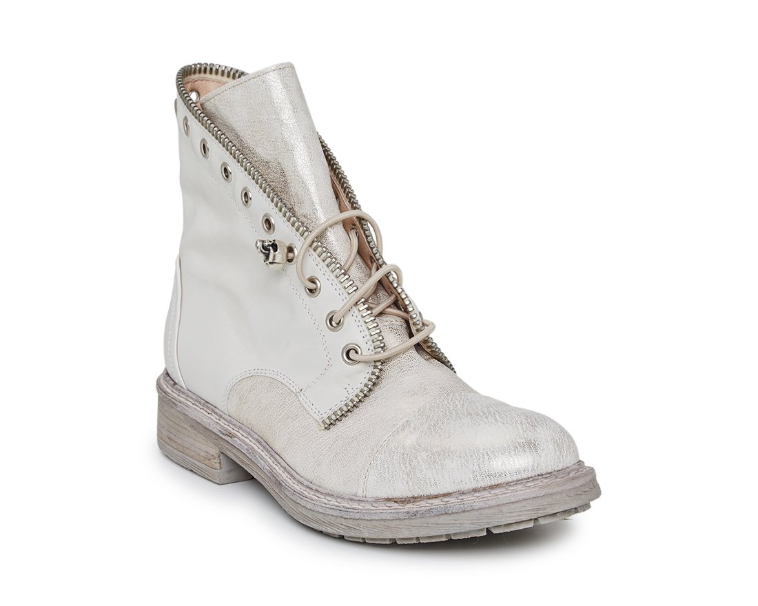 Светлые кожаные ботинки - Image 2 of 4