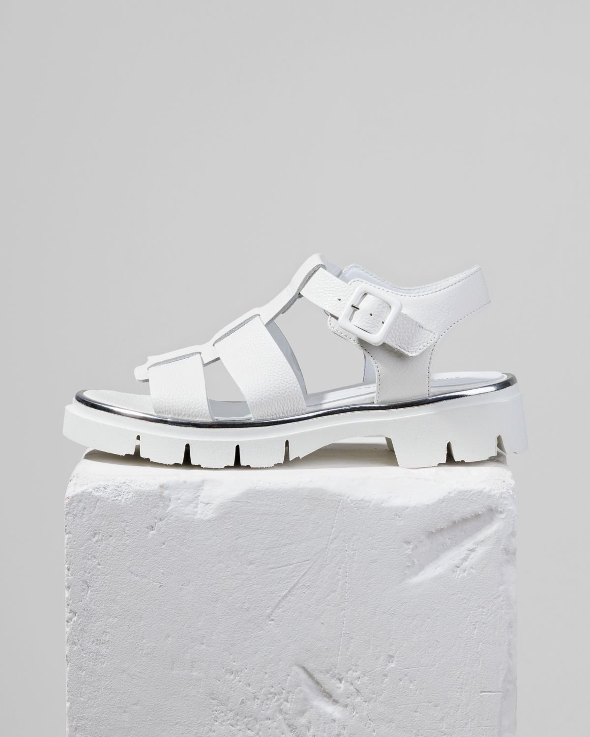 Белые кожаные сандалии - Main image