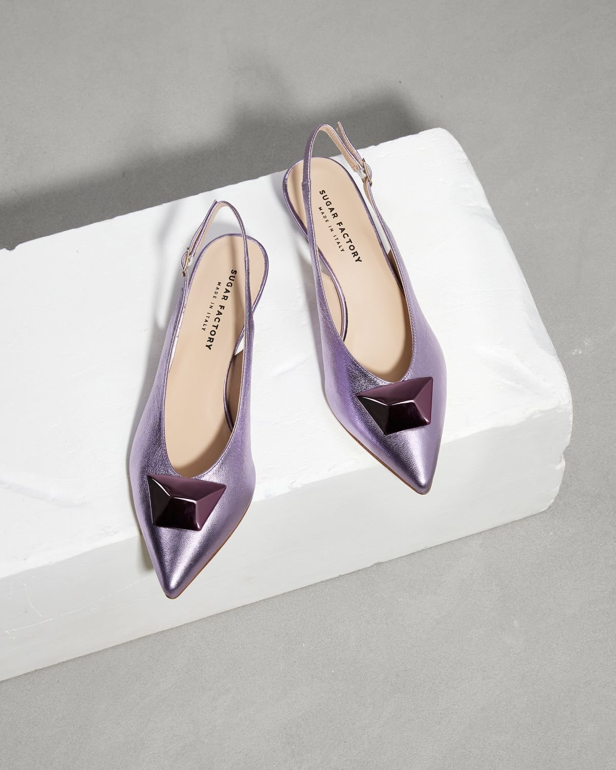 Блестящие лиловые туфли - Image 2 of 7