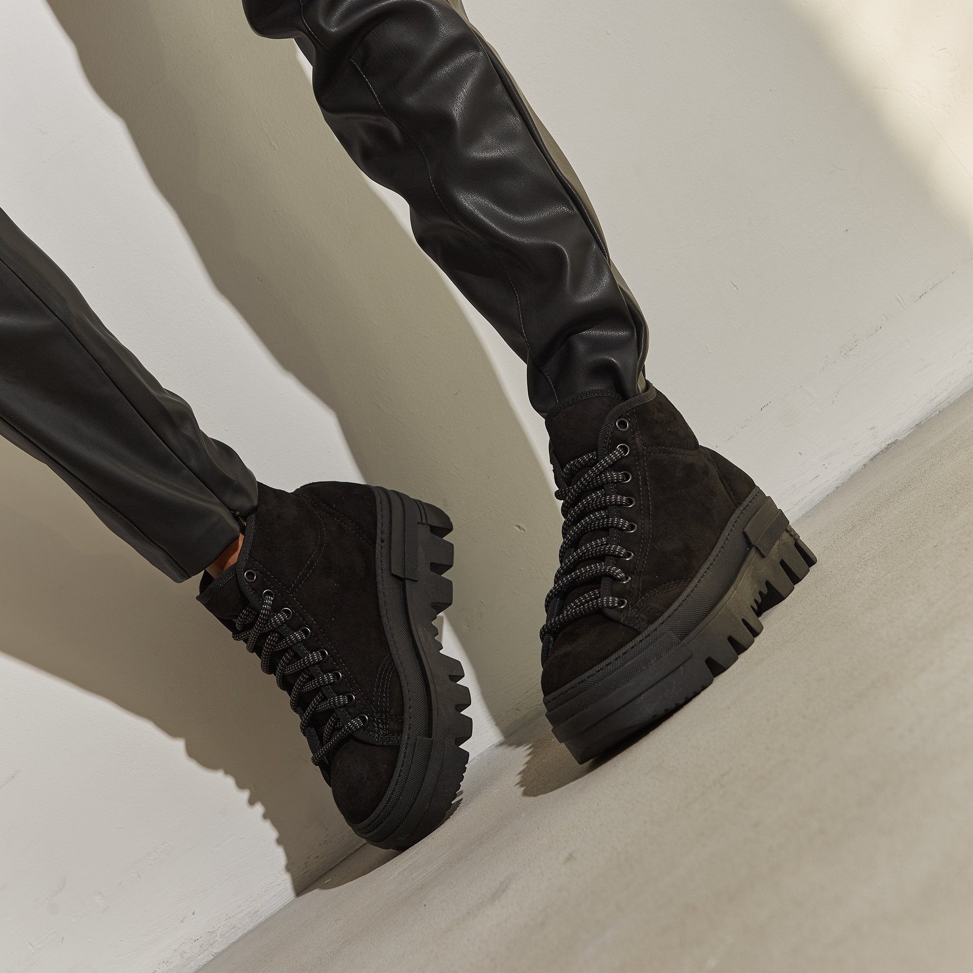 Зимние замшевые ботинки - Image 5 of 5