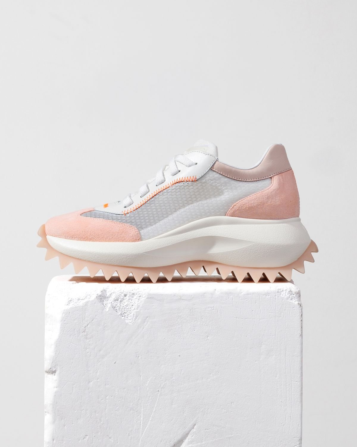 Светло-розовые текстильные кеды - Main image