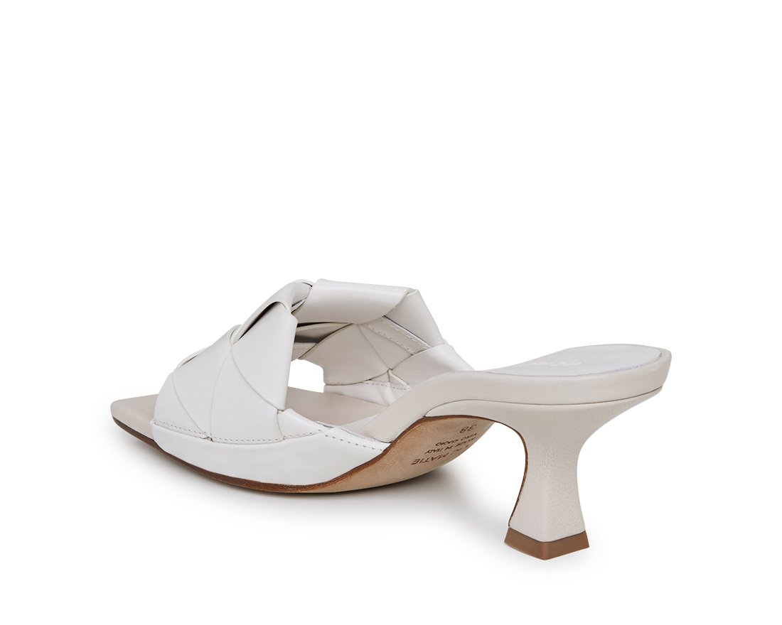 Белые кожаные босоножки - Image 3 of 4