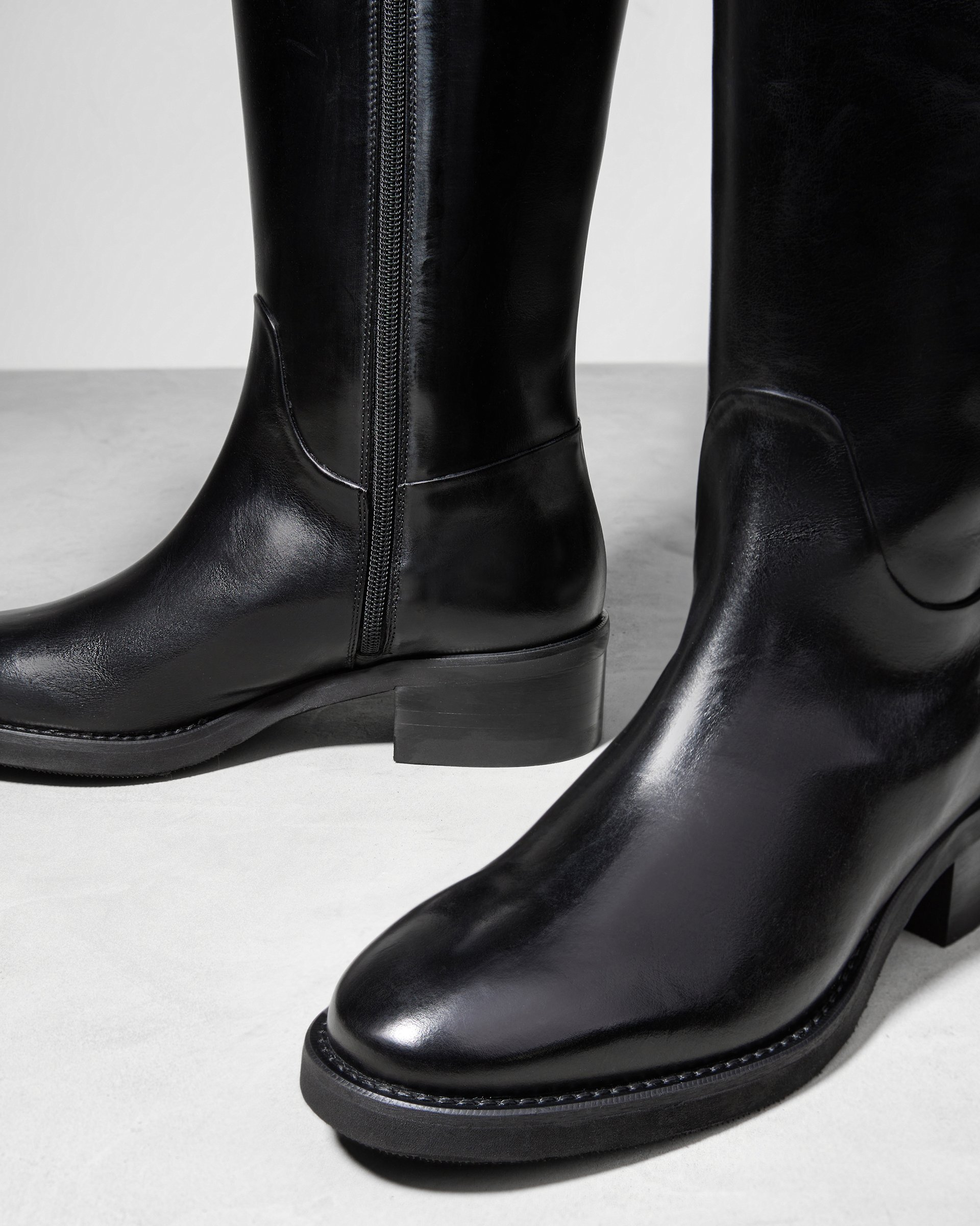 Черные сапоги из натуральной кожи - Image 4 of 6