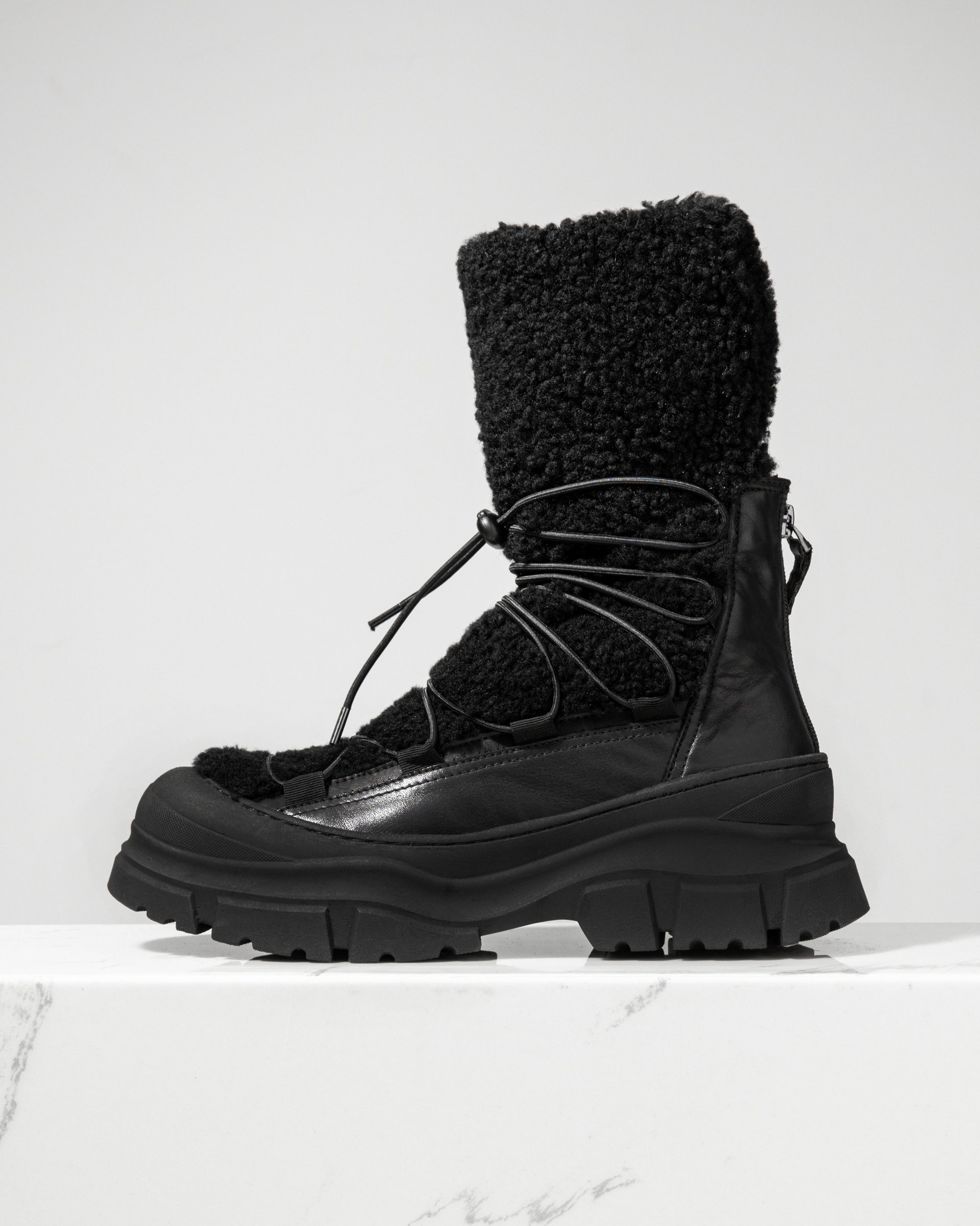 Черные ботинки из натуральной кожи - Main image