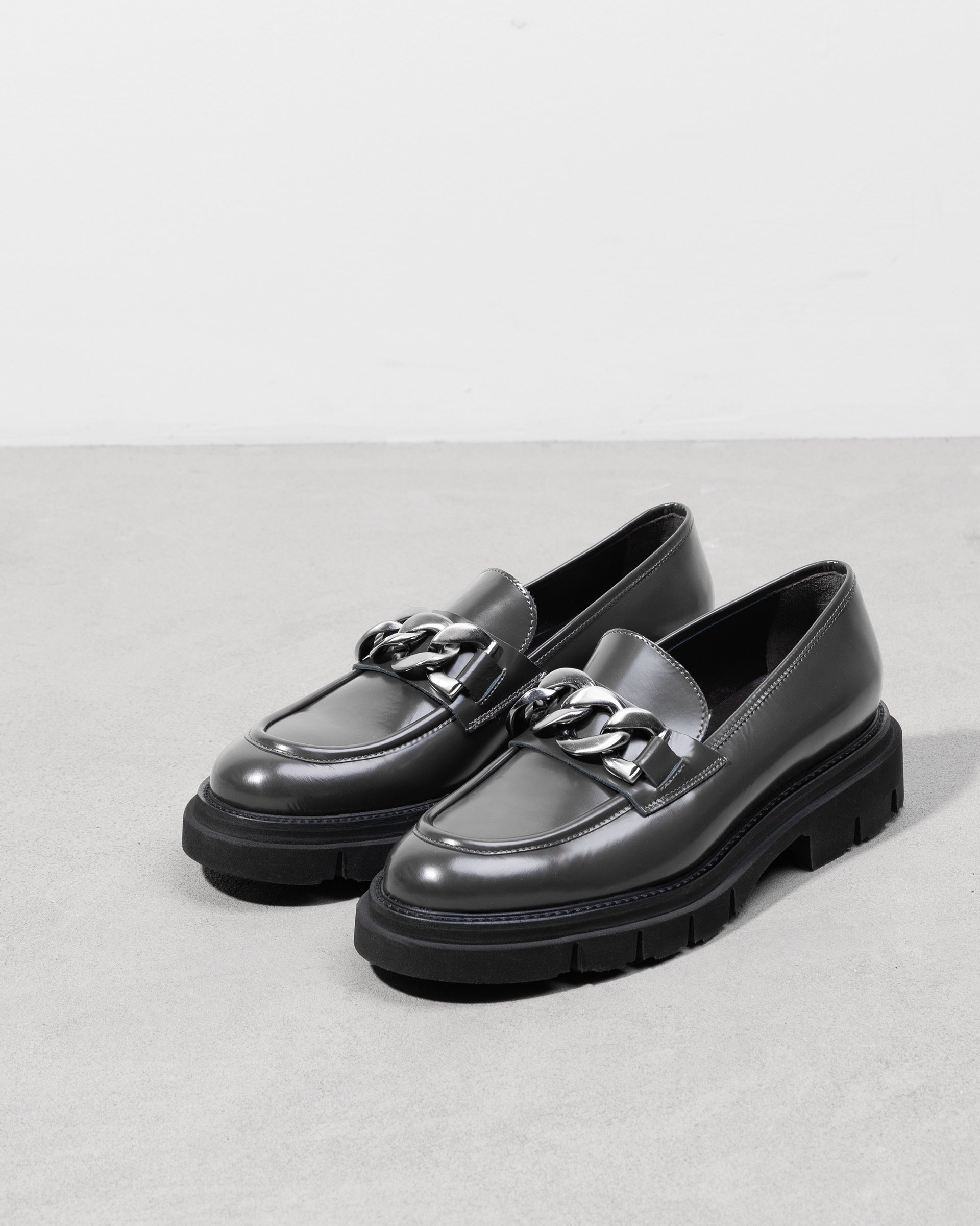 Серые кожаные лоферы классического стиля - Image 3 of 6