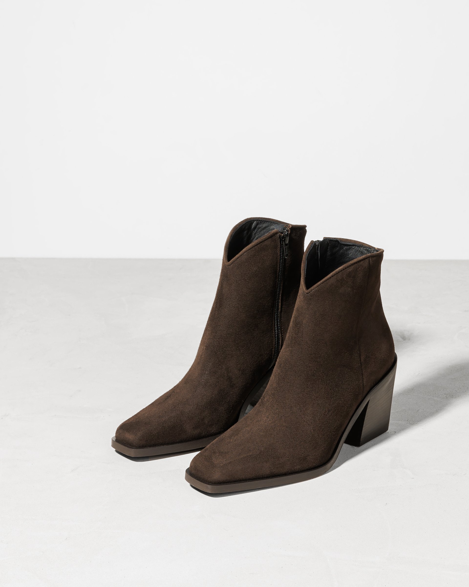 Коричневые замшевые ботинки - Image 2 of 6