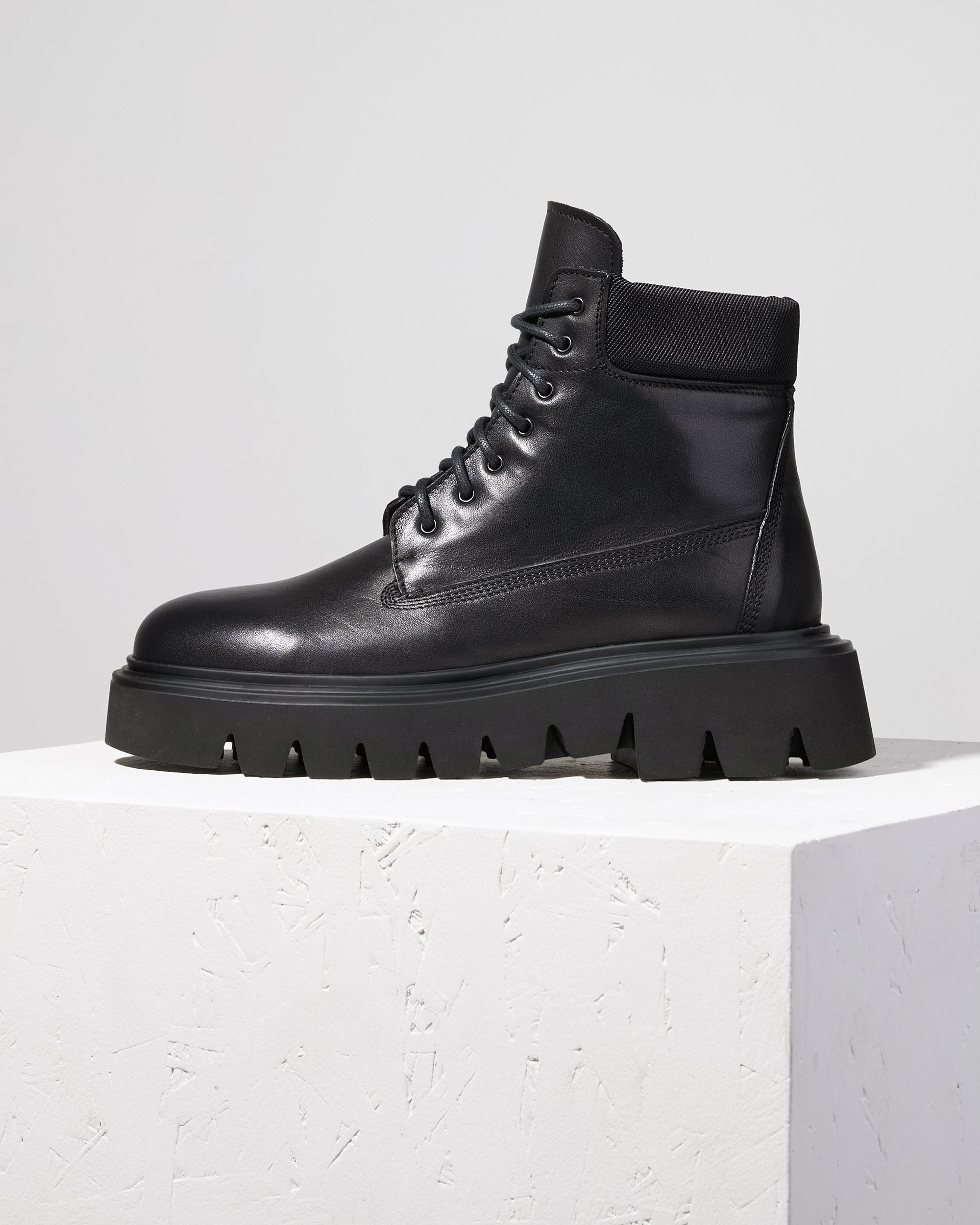 Черные ботинки из натуральной кожи - Main image