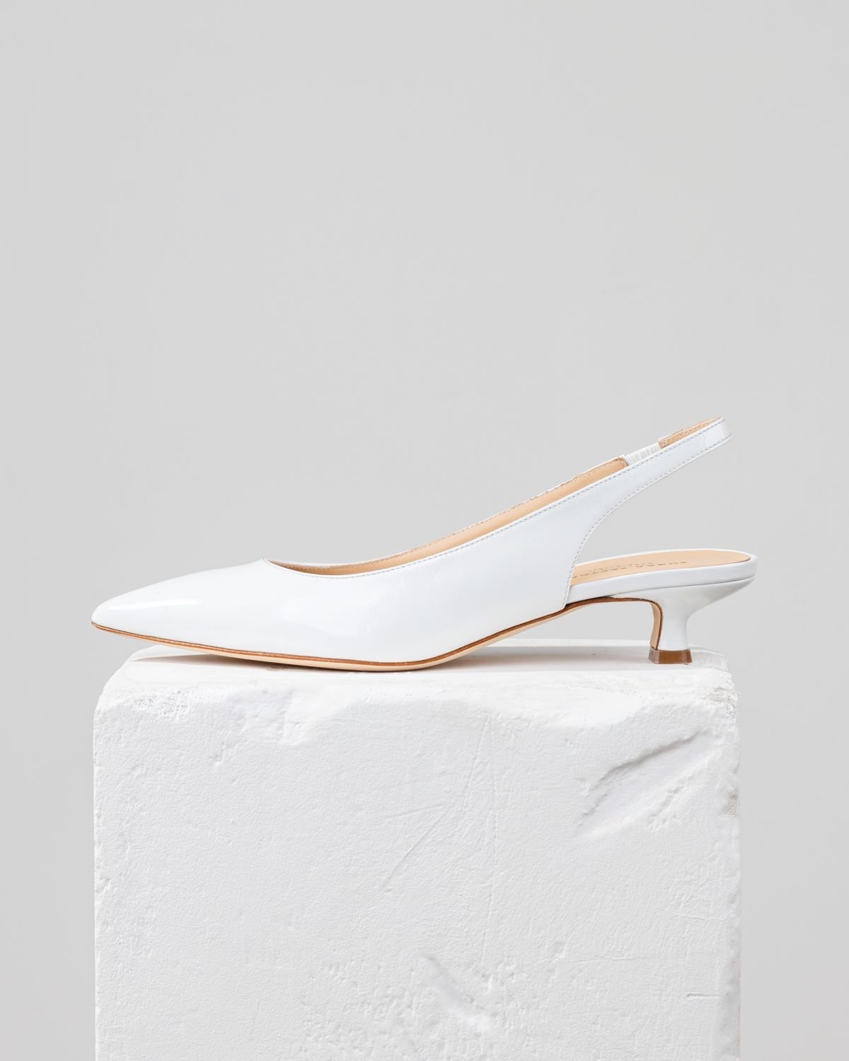 Белые кожаные туфли - Main image