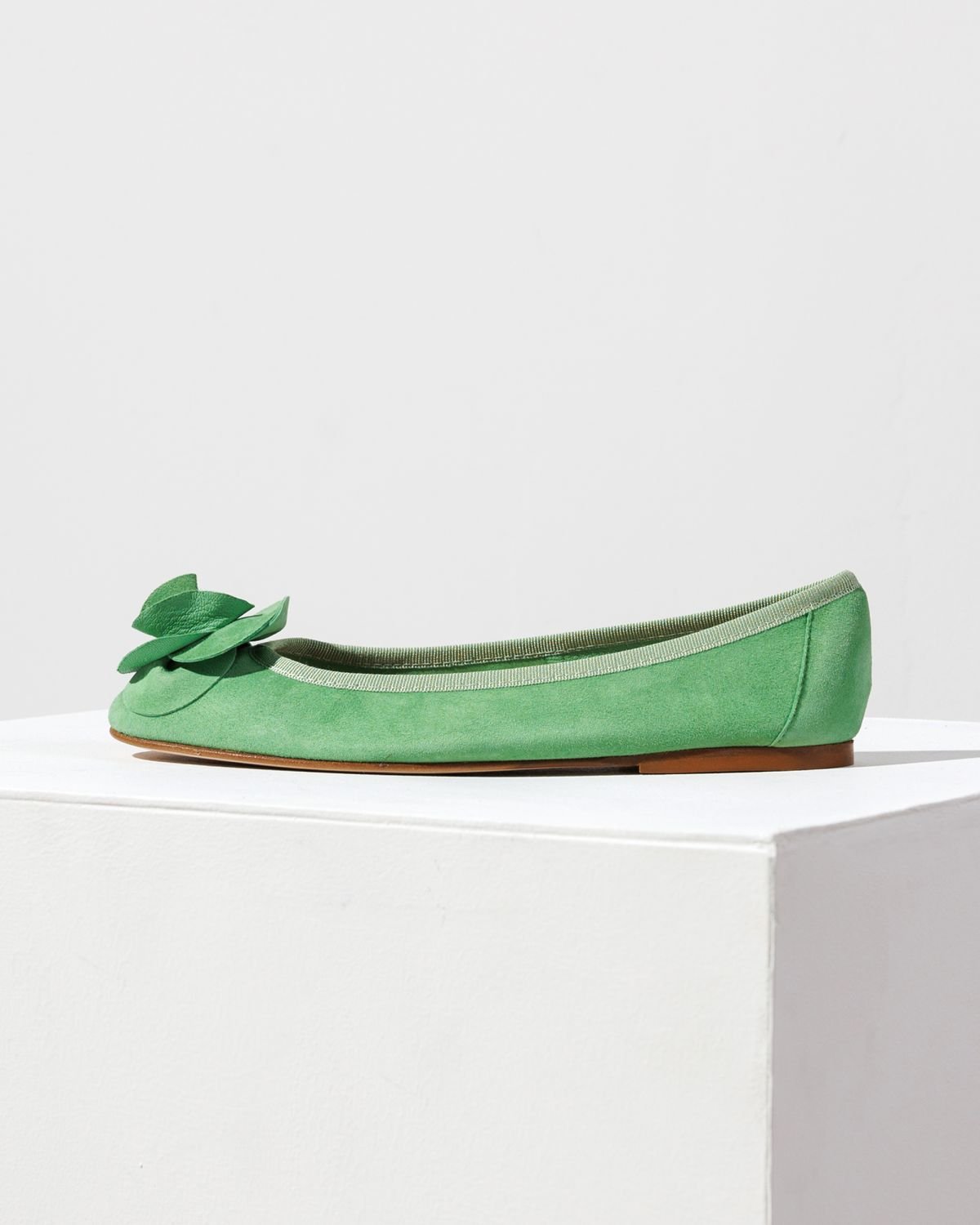 Зеленые замшевые балетки - Main image