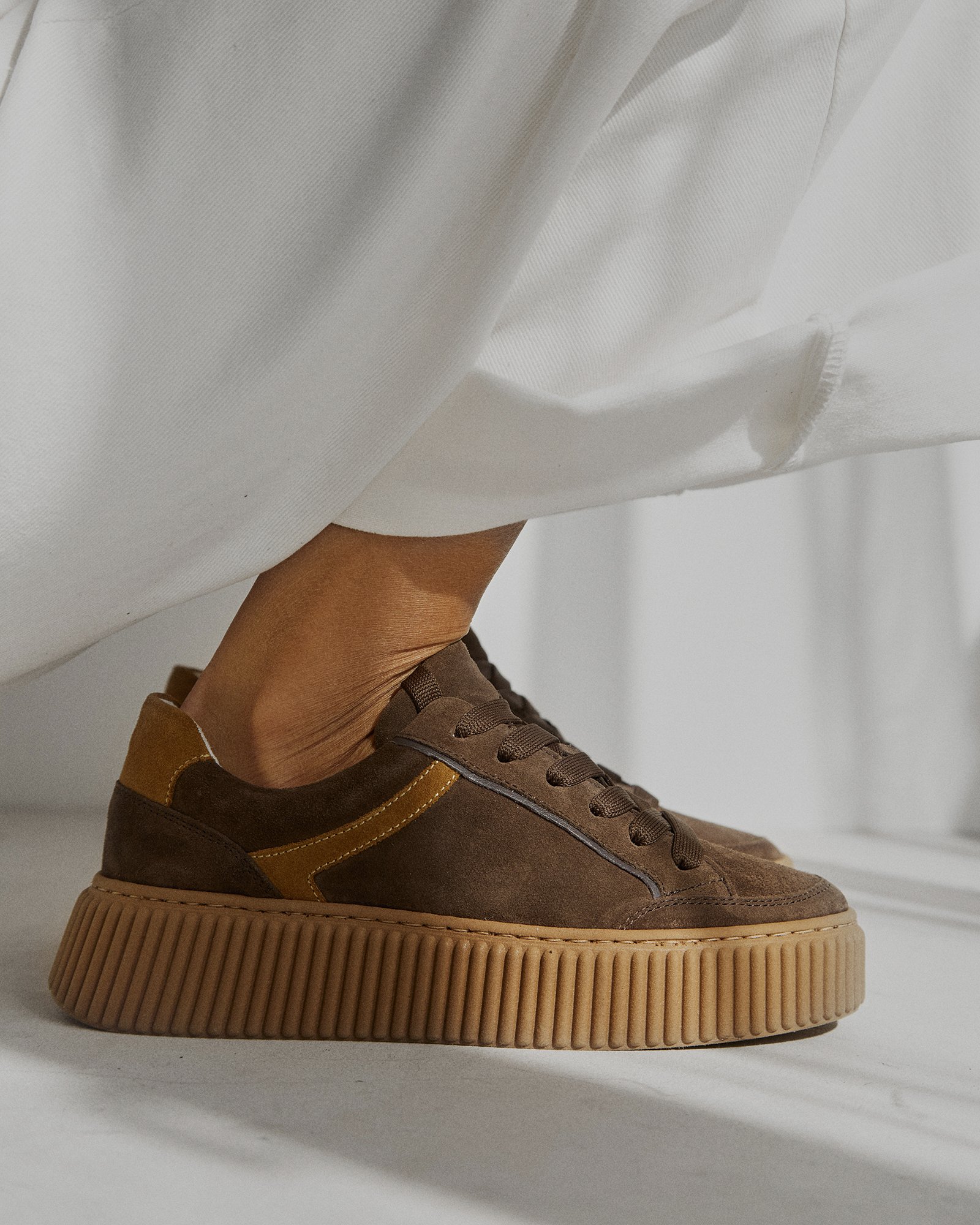 Коричневые замшевые кроссовки - Image 5 of 5