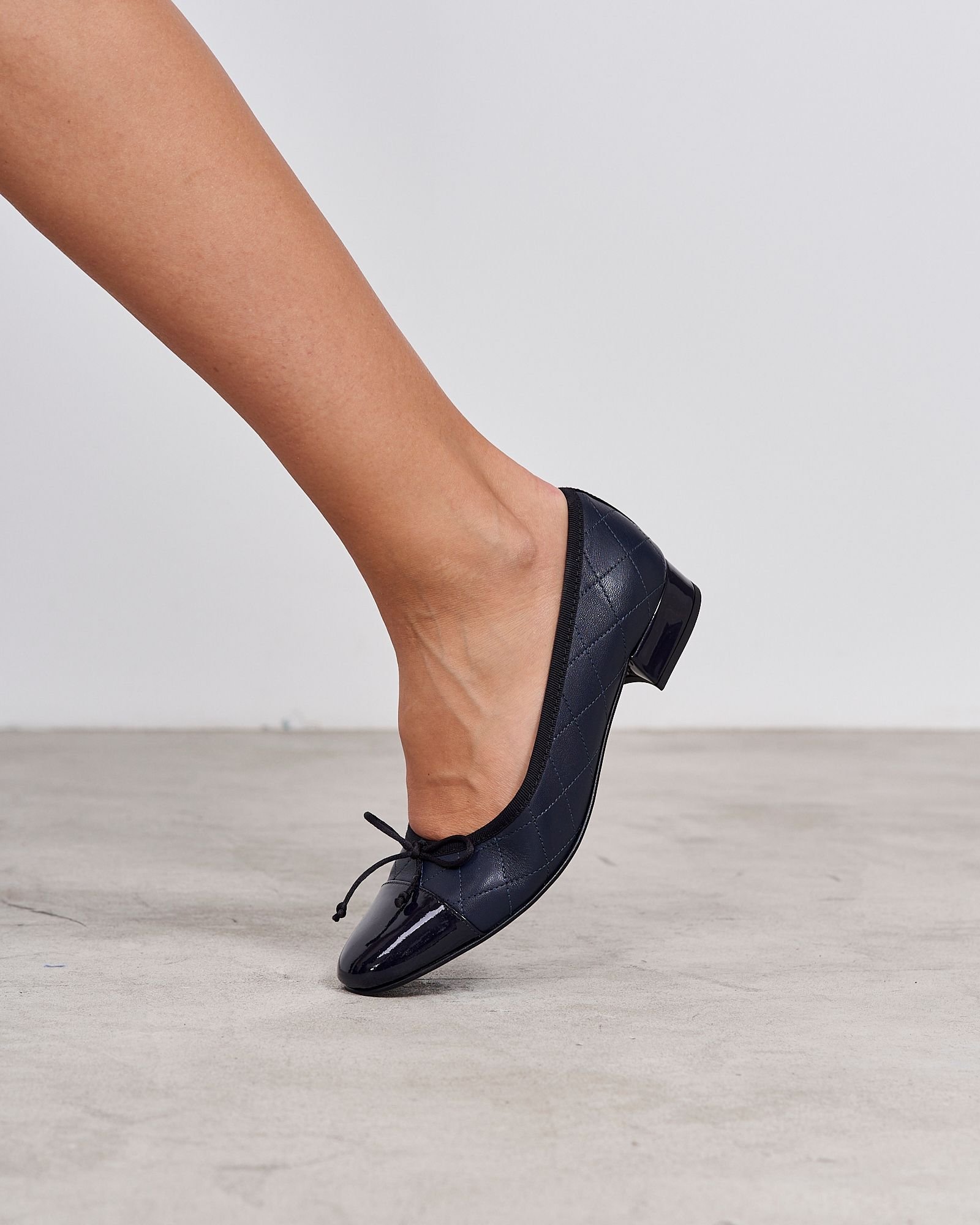 Темно-синие кожаные балетки - Image 2 of 7