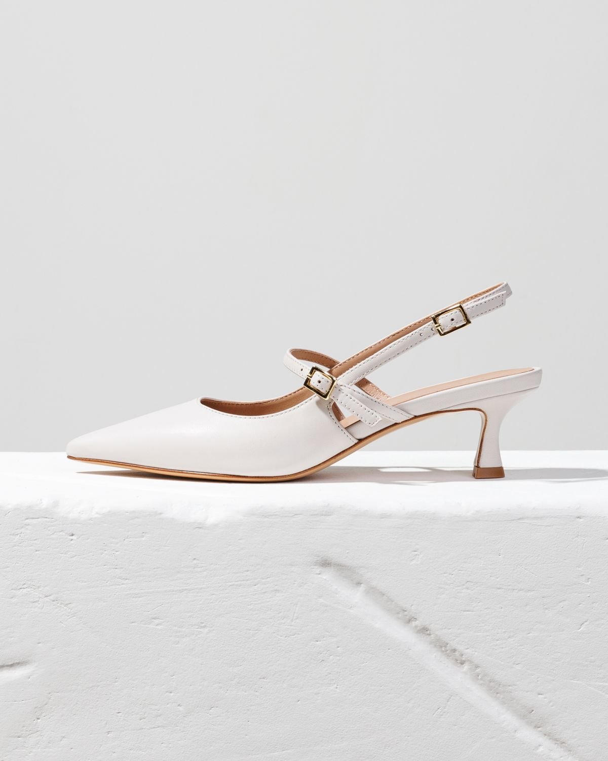 Белые кожаные туфли - Main image