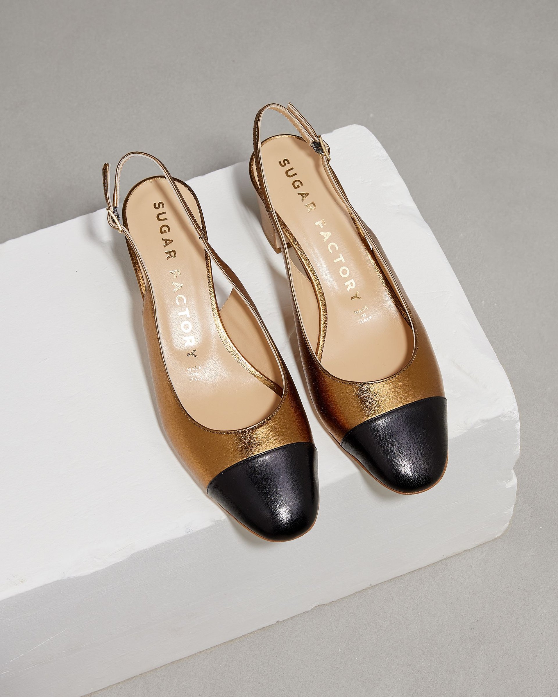 Золотые кожаные туфли - Image 2 of 6