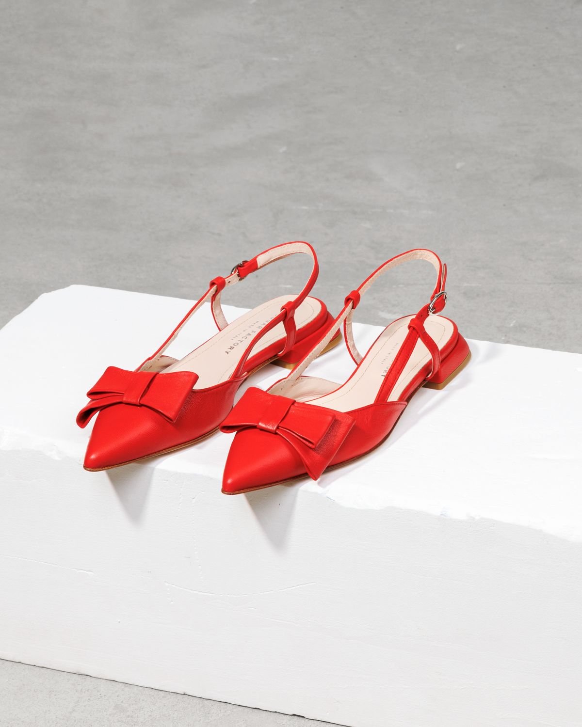 Красные кожаные туфли - Image 3 of 6