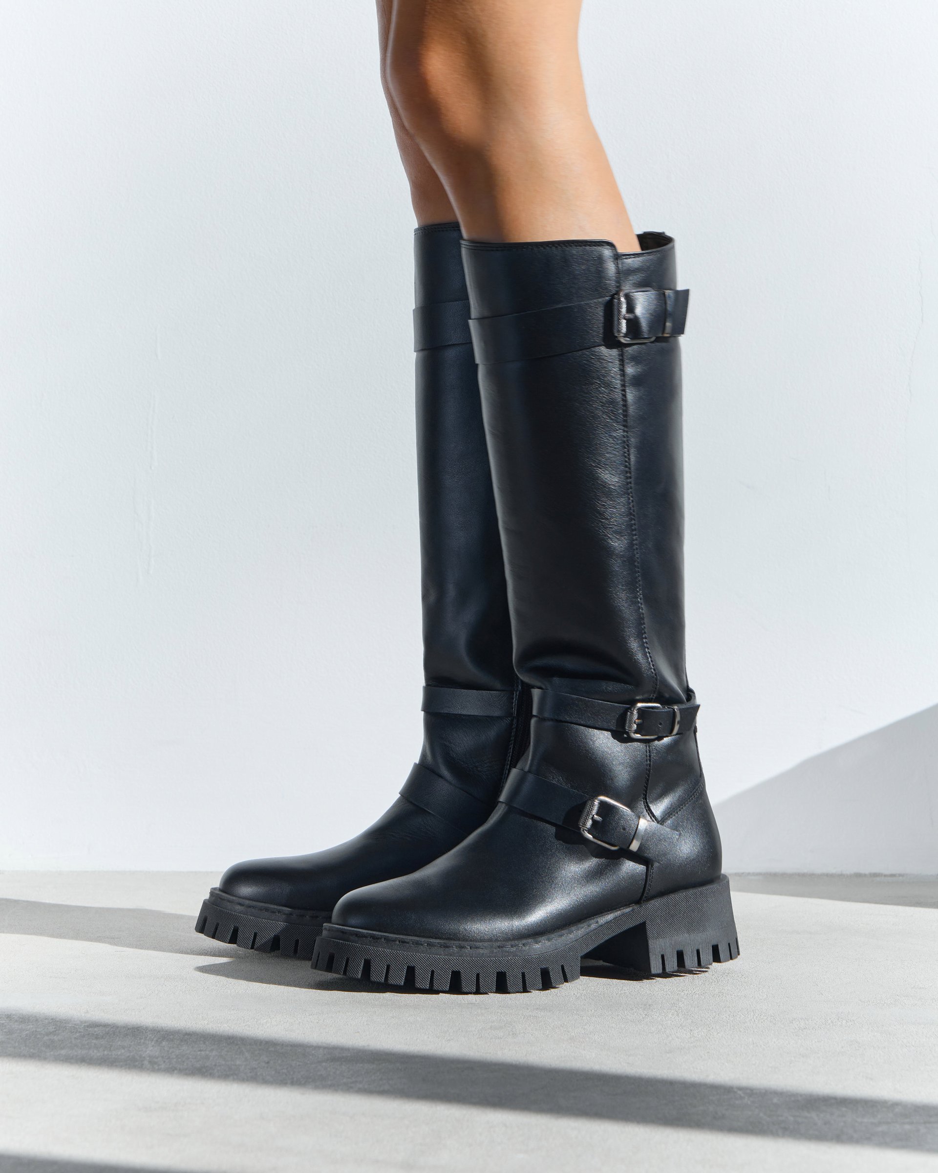 Черные кожаные сапоги - Image 6 of 6