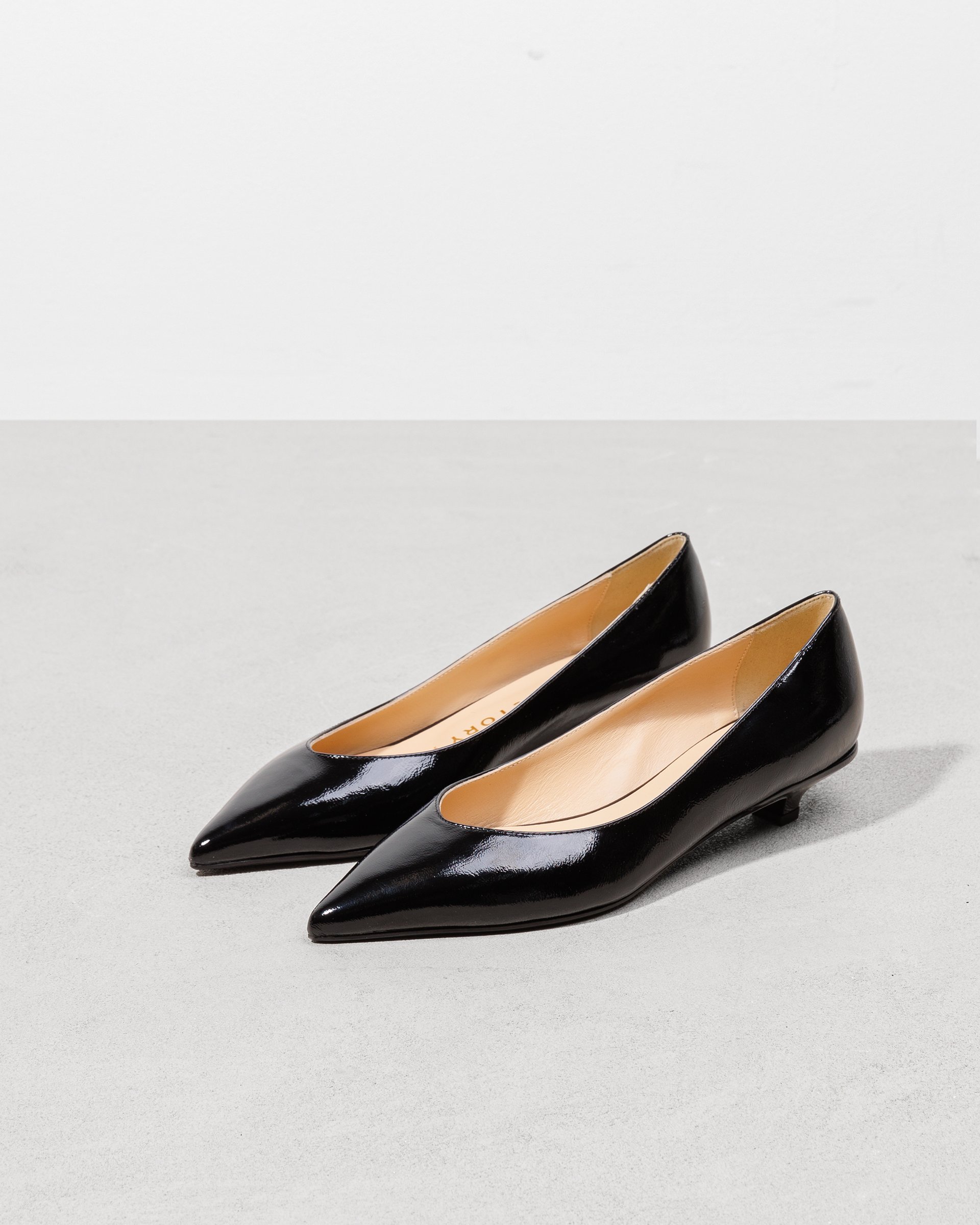 Классические черные лакированные туфли - Image 2 of 6