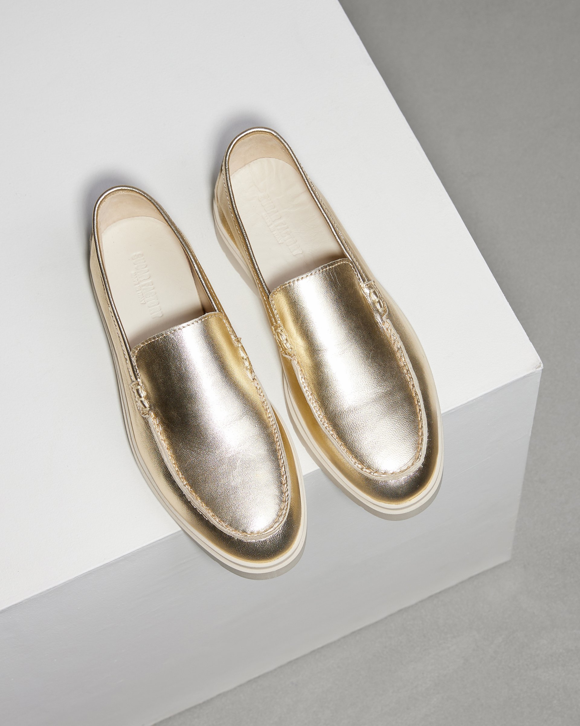 Золотые кожаные лоферы - Image 2 of 7