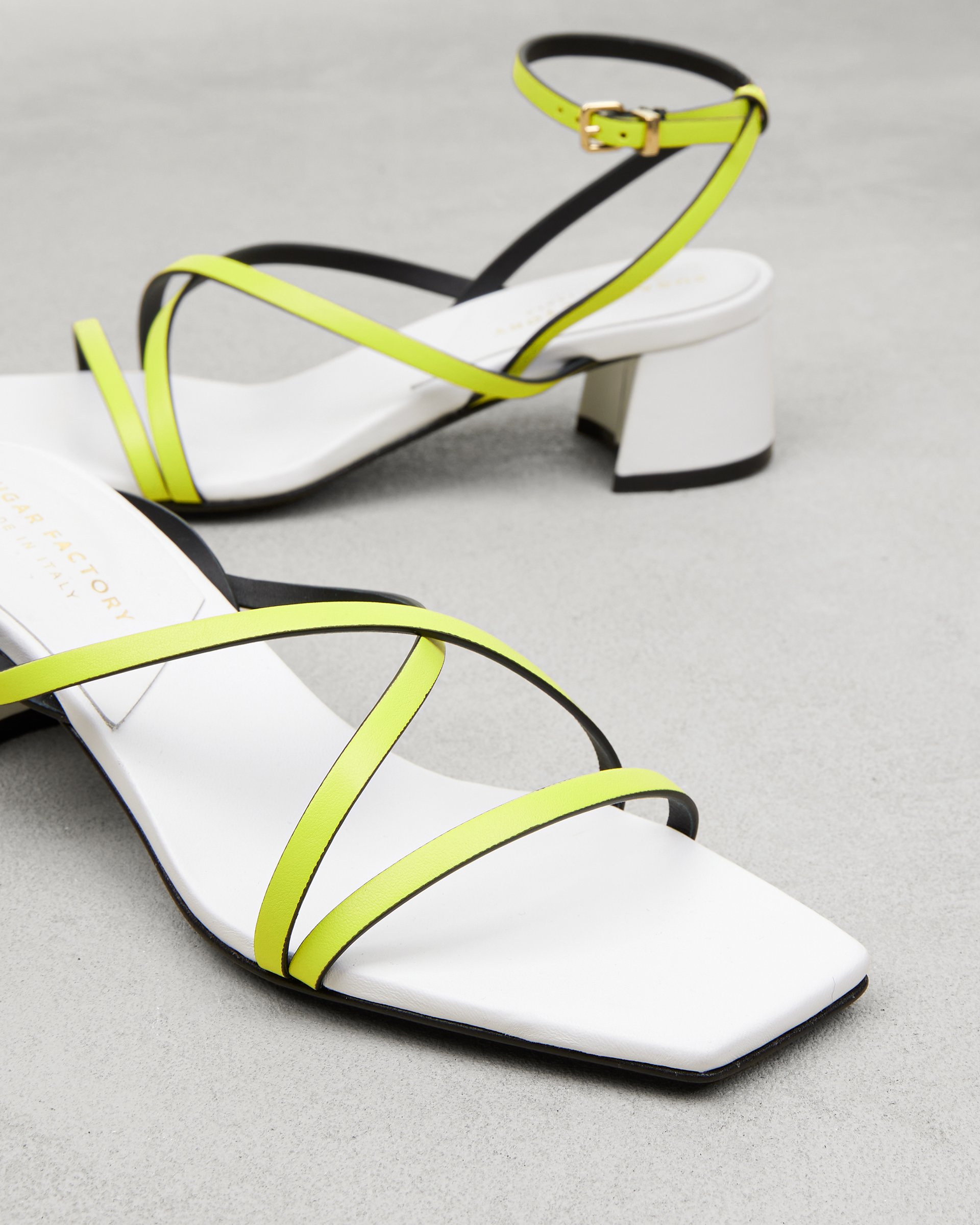 Салатовые кожаные босоножки - Image 4 of 6
