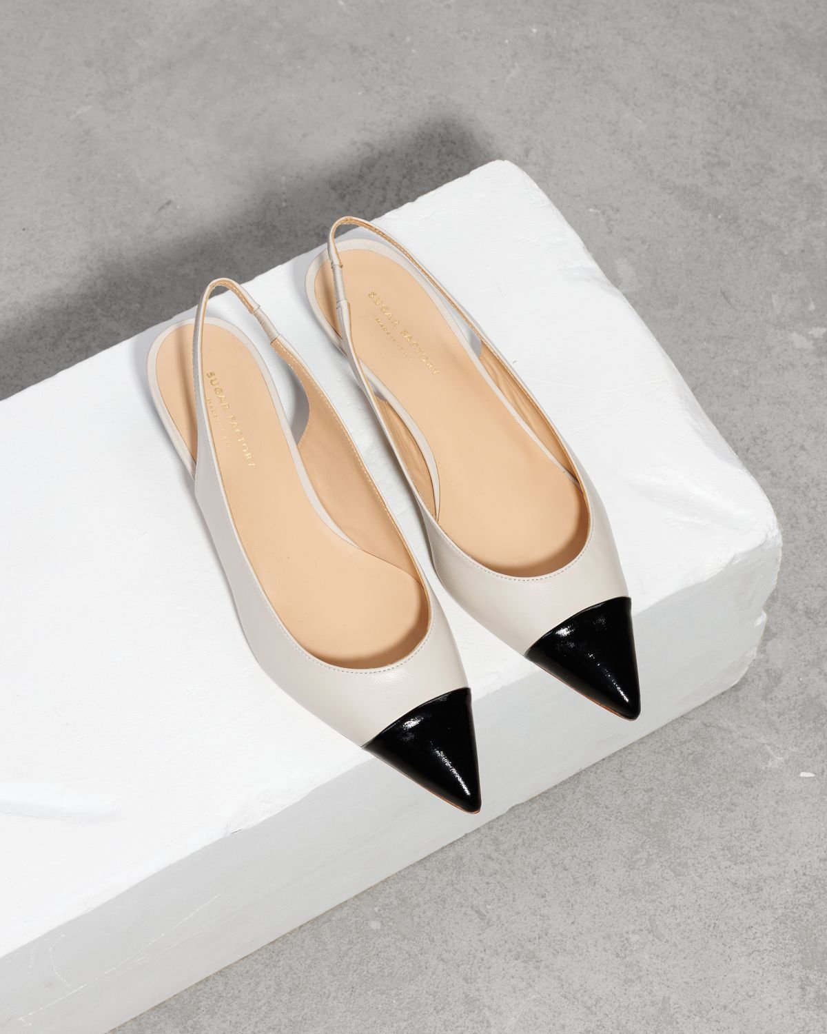 Светло-серые кожаные туфли - Image 2 of 6