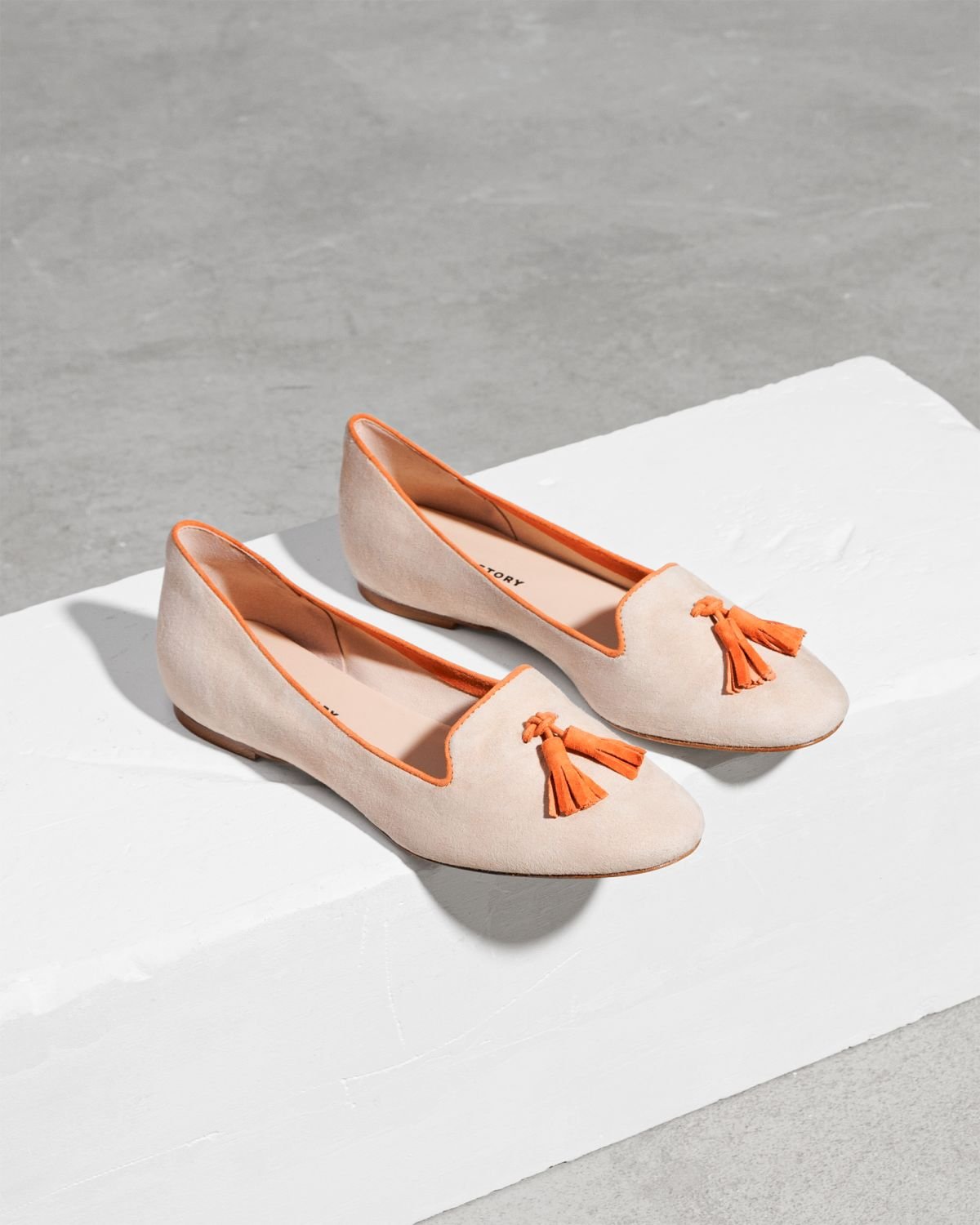 Светло-бежевые замшевые лоферы - Image 3 of 5