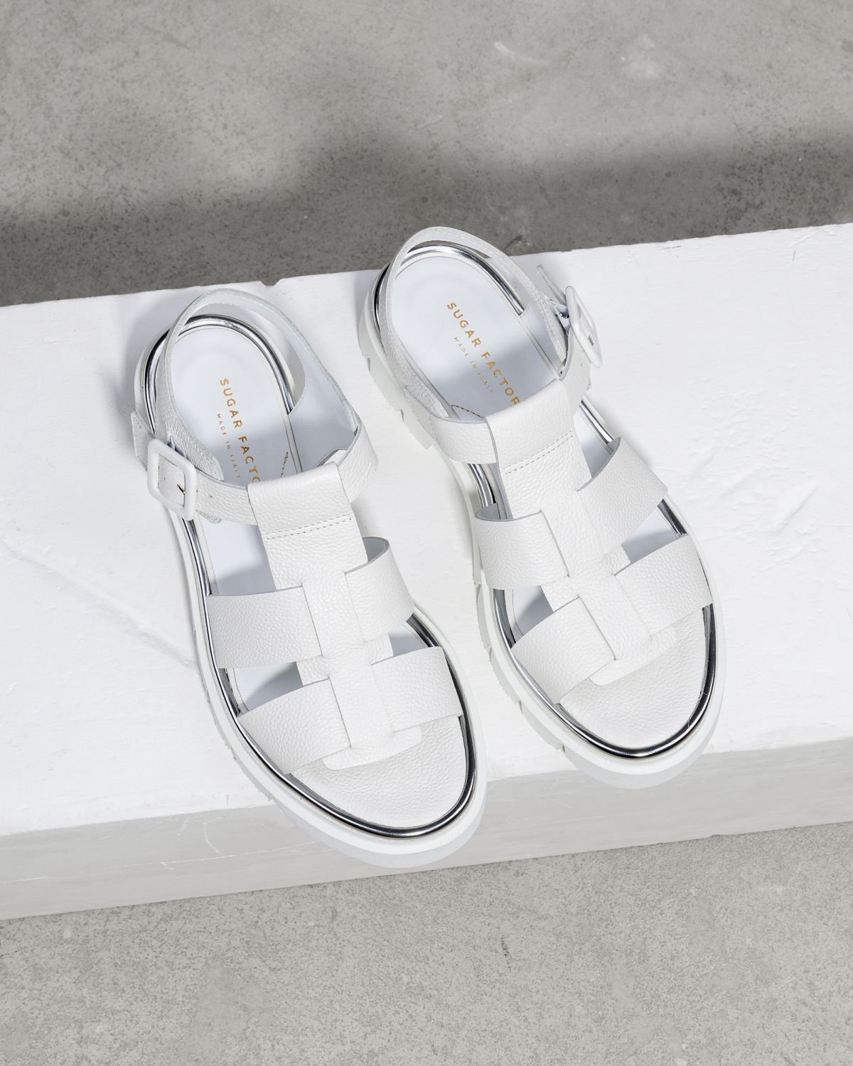 Белые кожаные сандалии - Image 2 of 6