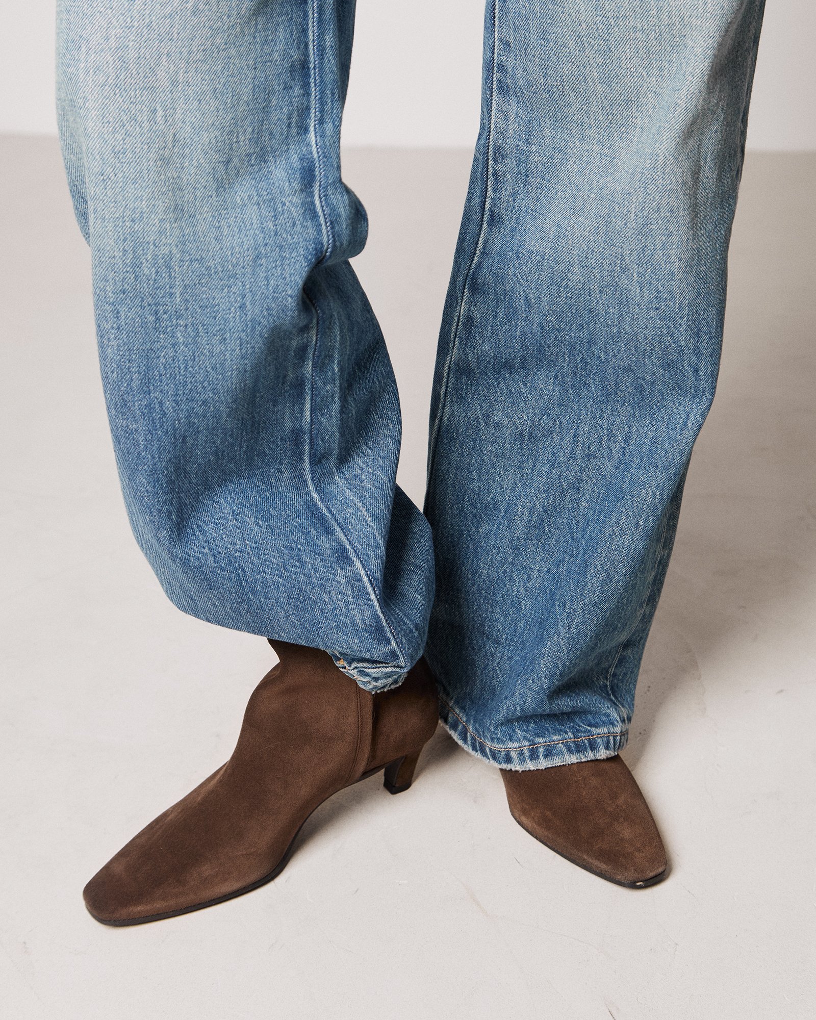 Коричневые замшевые ботильоны - Image 5 of 6