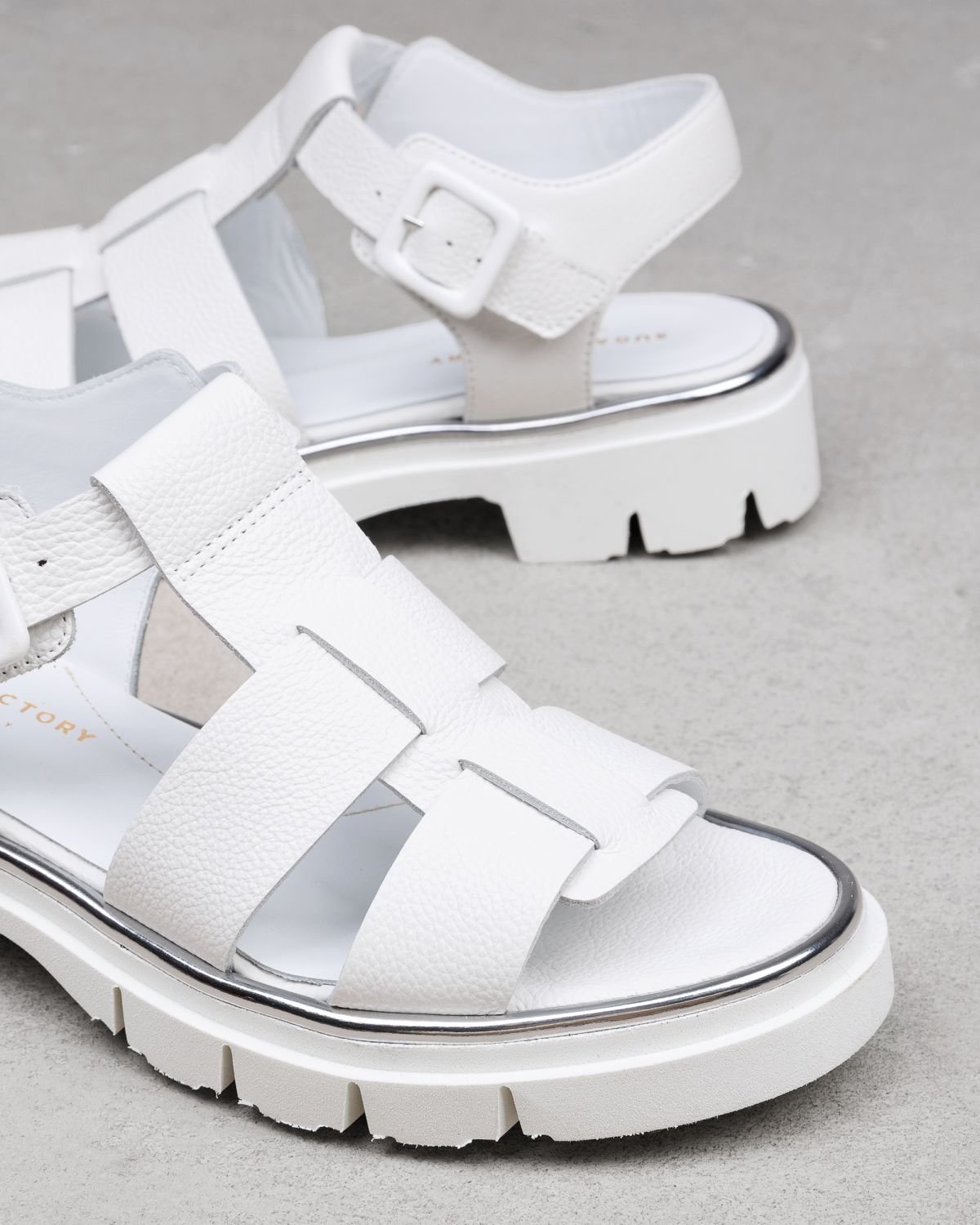 Белые кожаные сандалии - Image 4 of 6