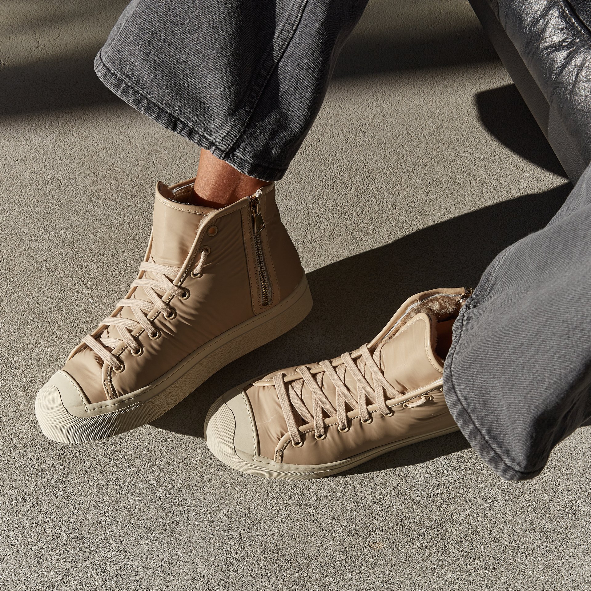 Зимние бежевые кеды - Image 5 of 5