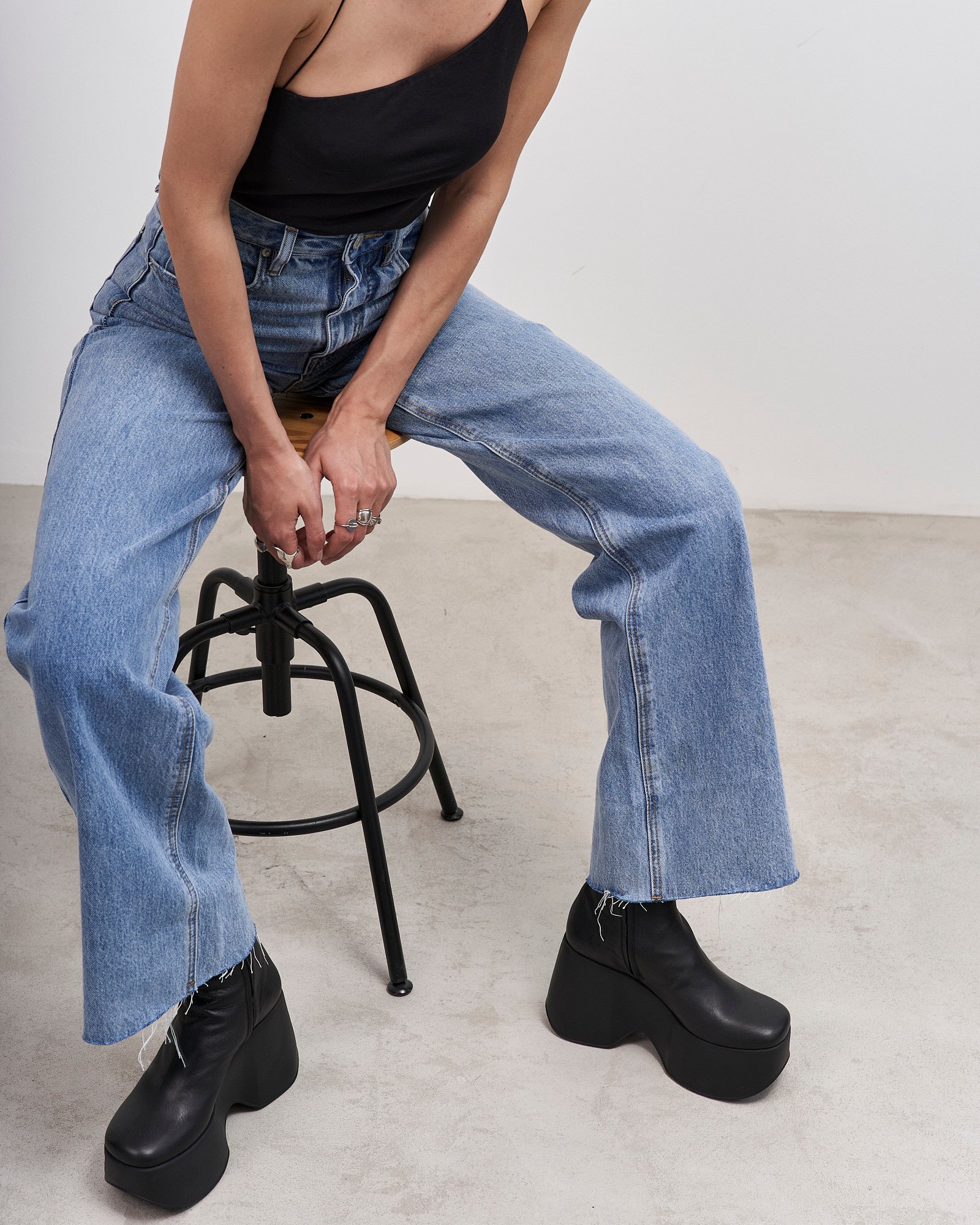 Черные кожаные ботильоны - Image 2 of 6