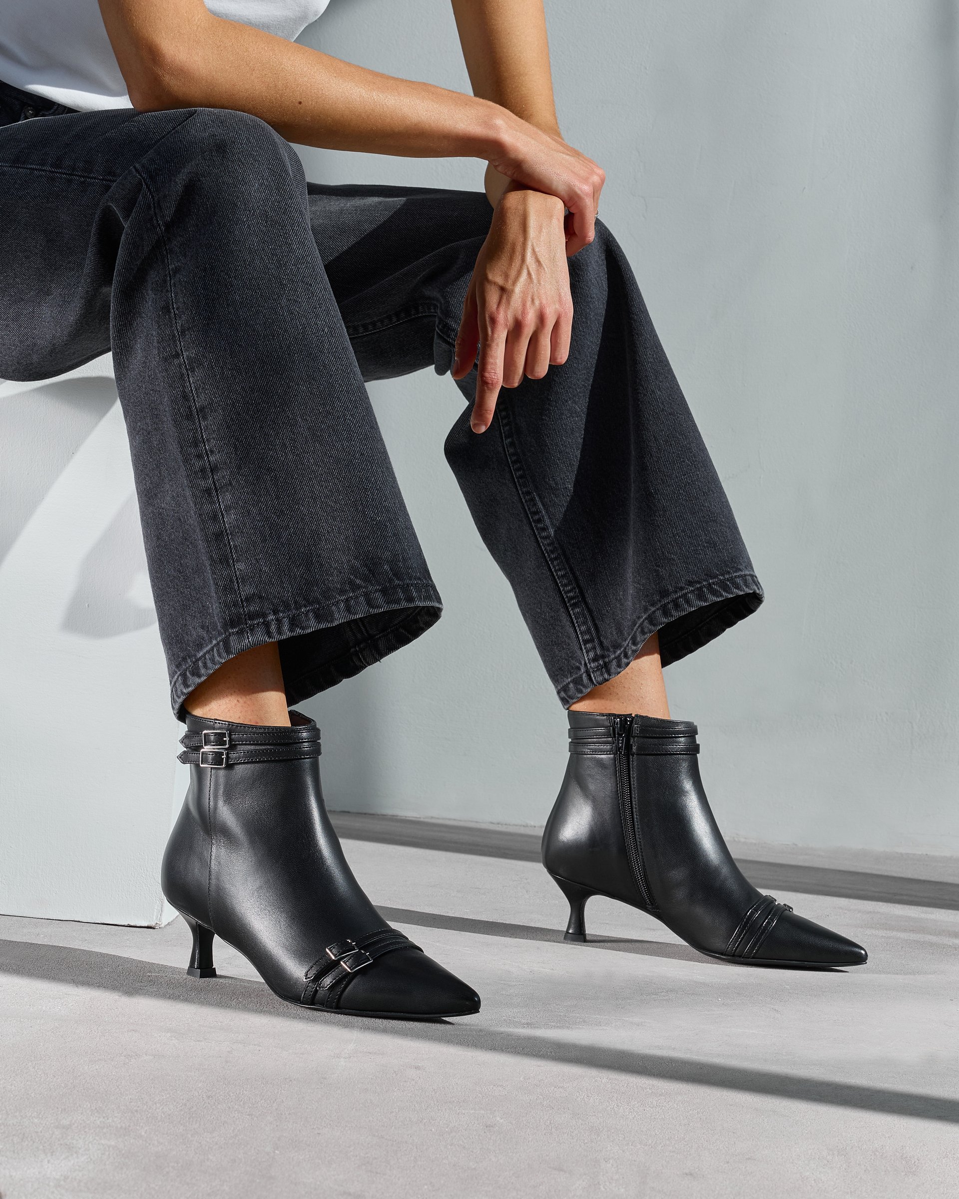 Черные кожаные ботильоны - Image 6 of 8