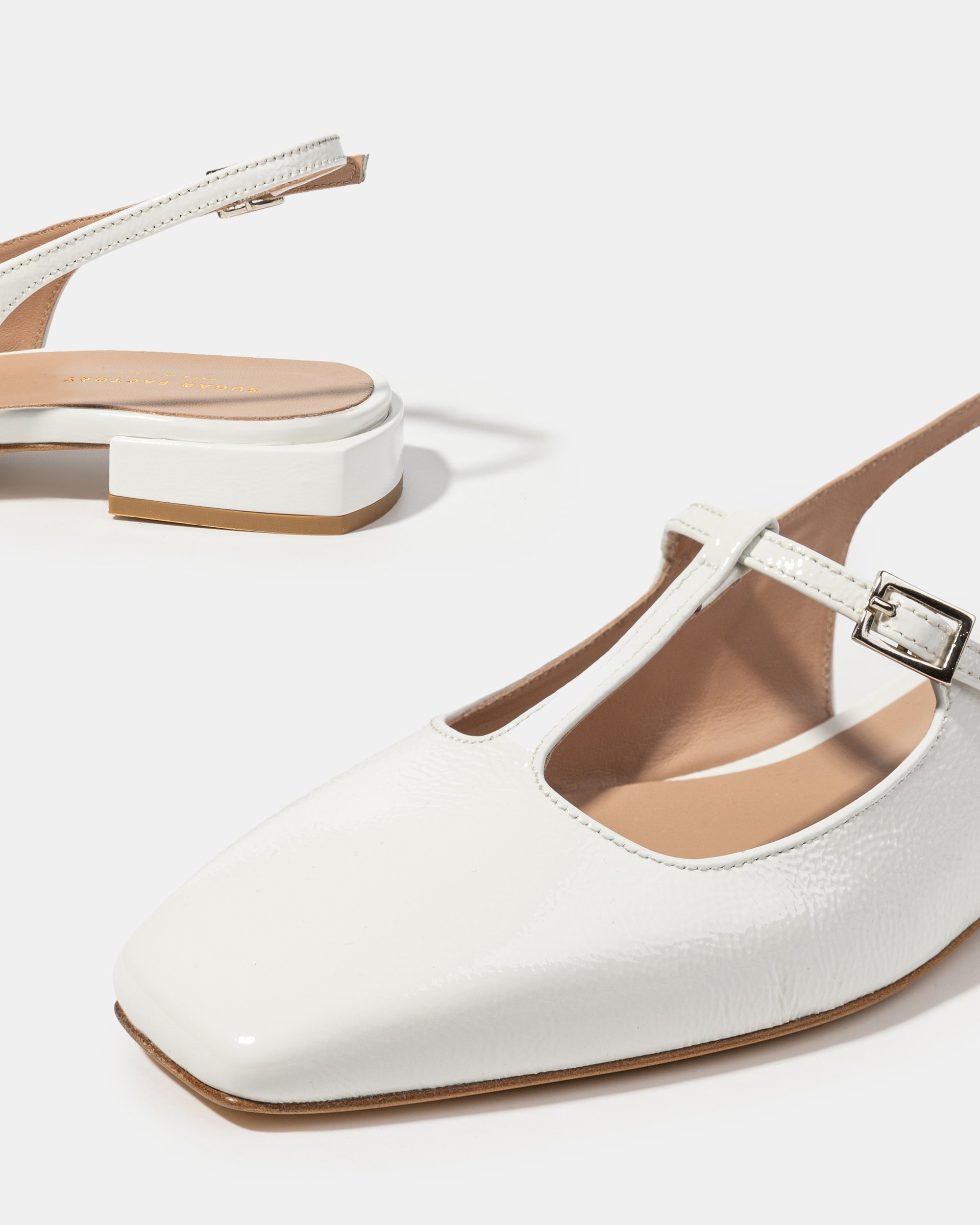 Белые лакированные туфли с ремешками - Image 4 of 5