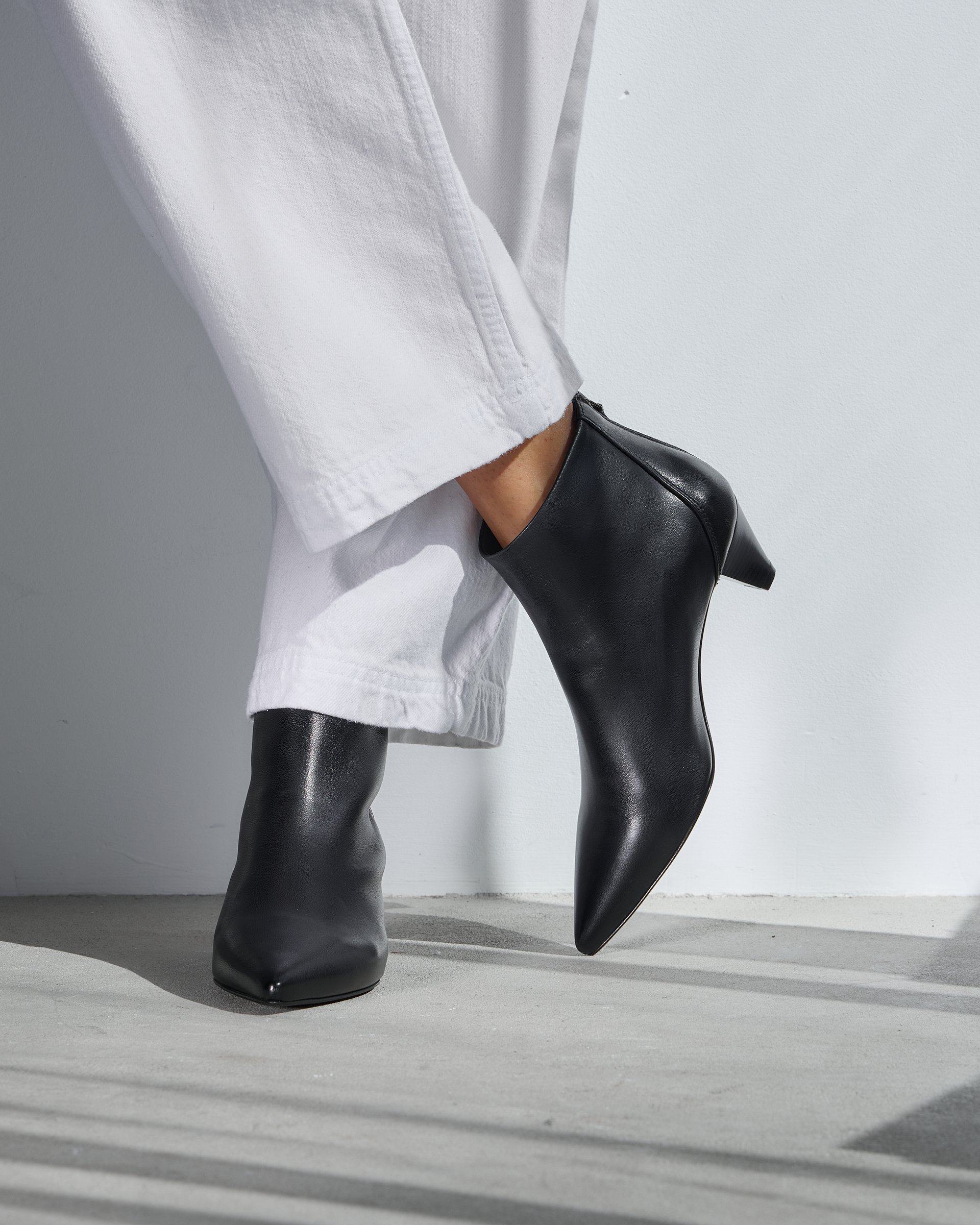 Черные ботильоны из натуральной кожи - Image 4 of 6