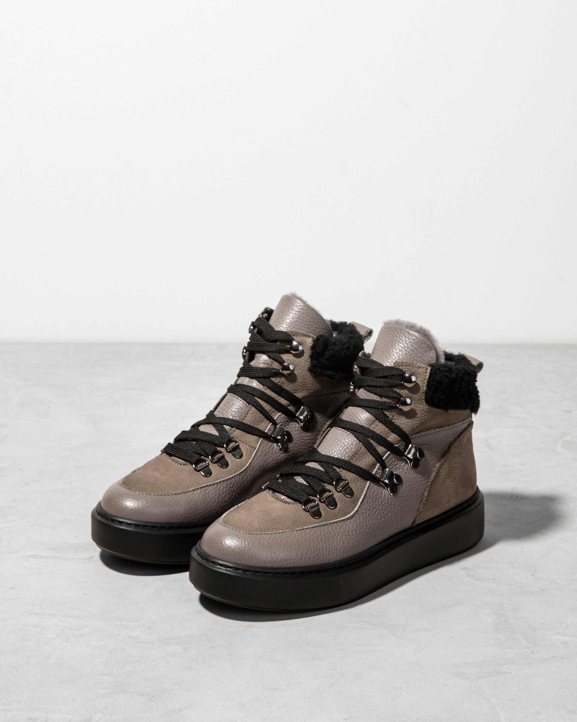 Серые зимние кожаные ботинки - Image 2 of 5