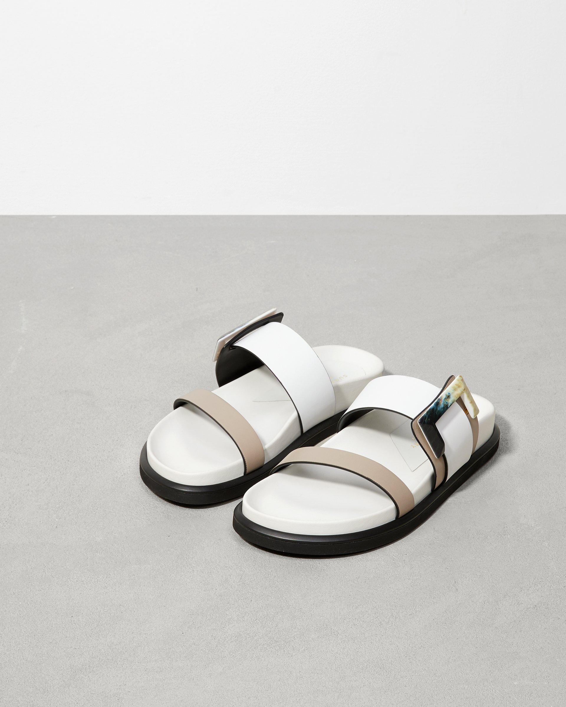 Белые кожаные шлепанцы - Image 3 of 7