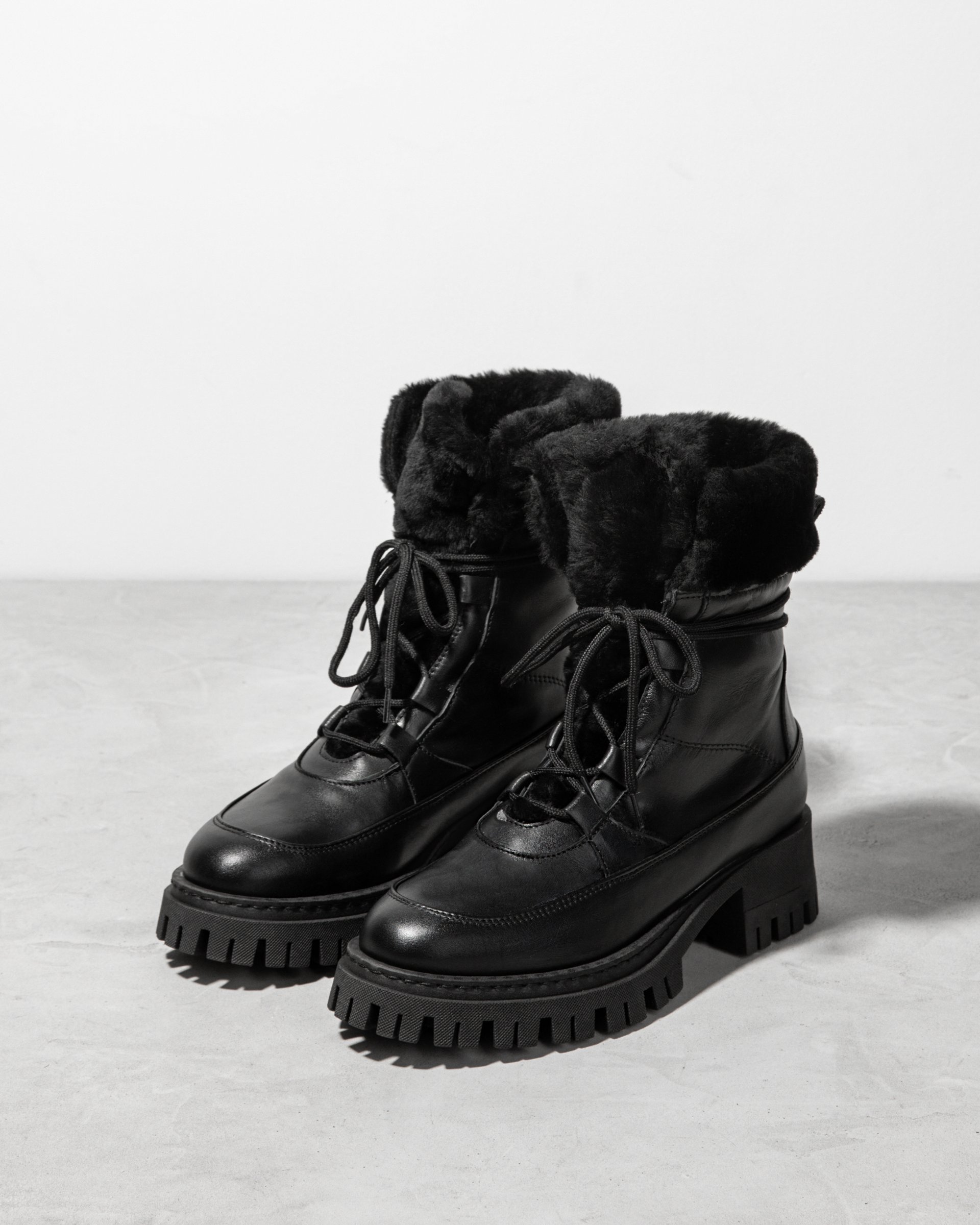Черные кожаные ботинки с меховой отделкой - Image 2 of 5