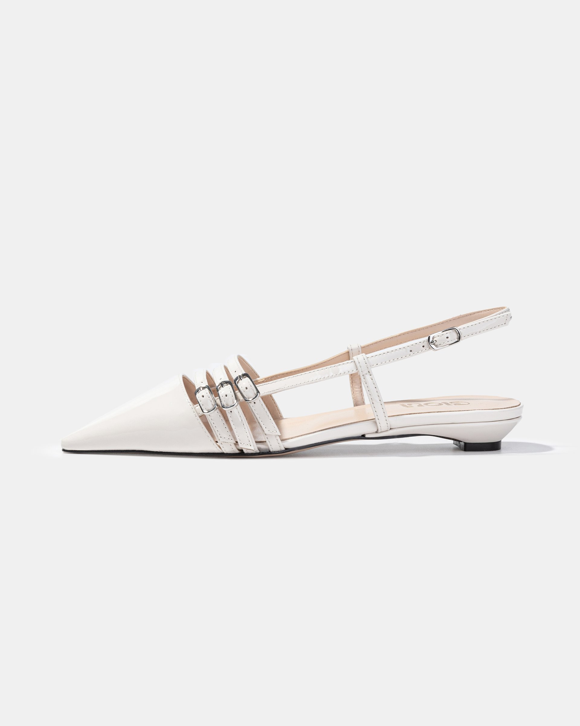 Белые лакированные туфли с ремешками - Main image