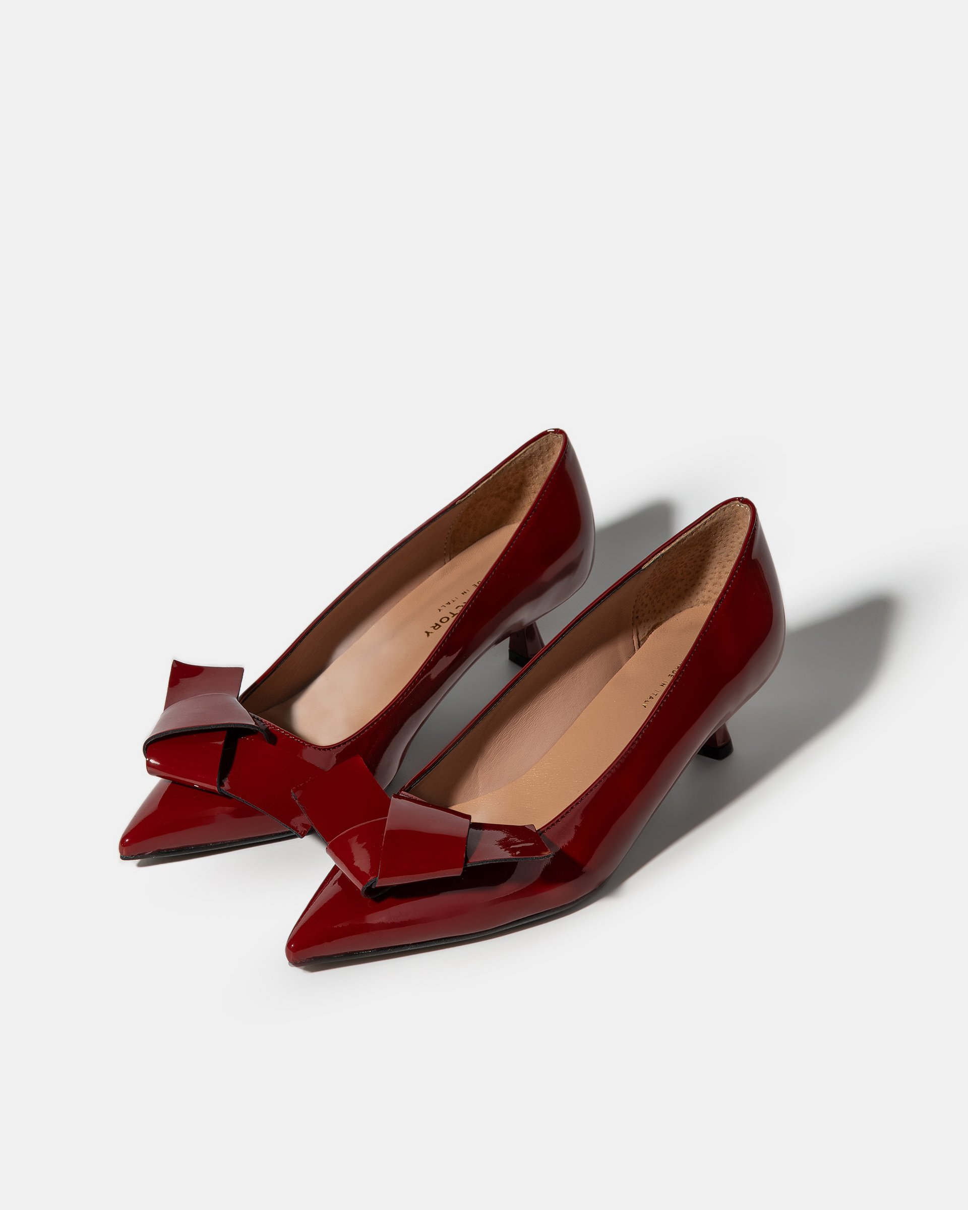 Красные лакированные туфли с бантом - Image 2 of 6