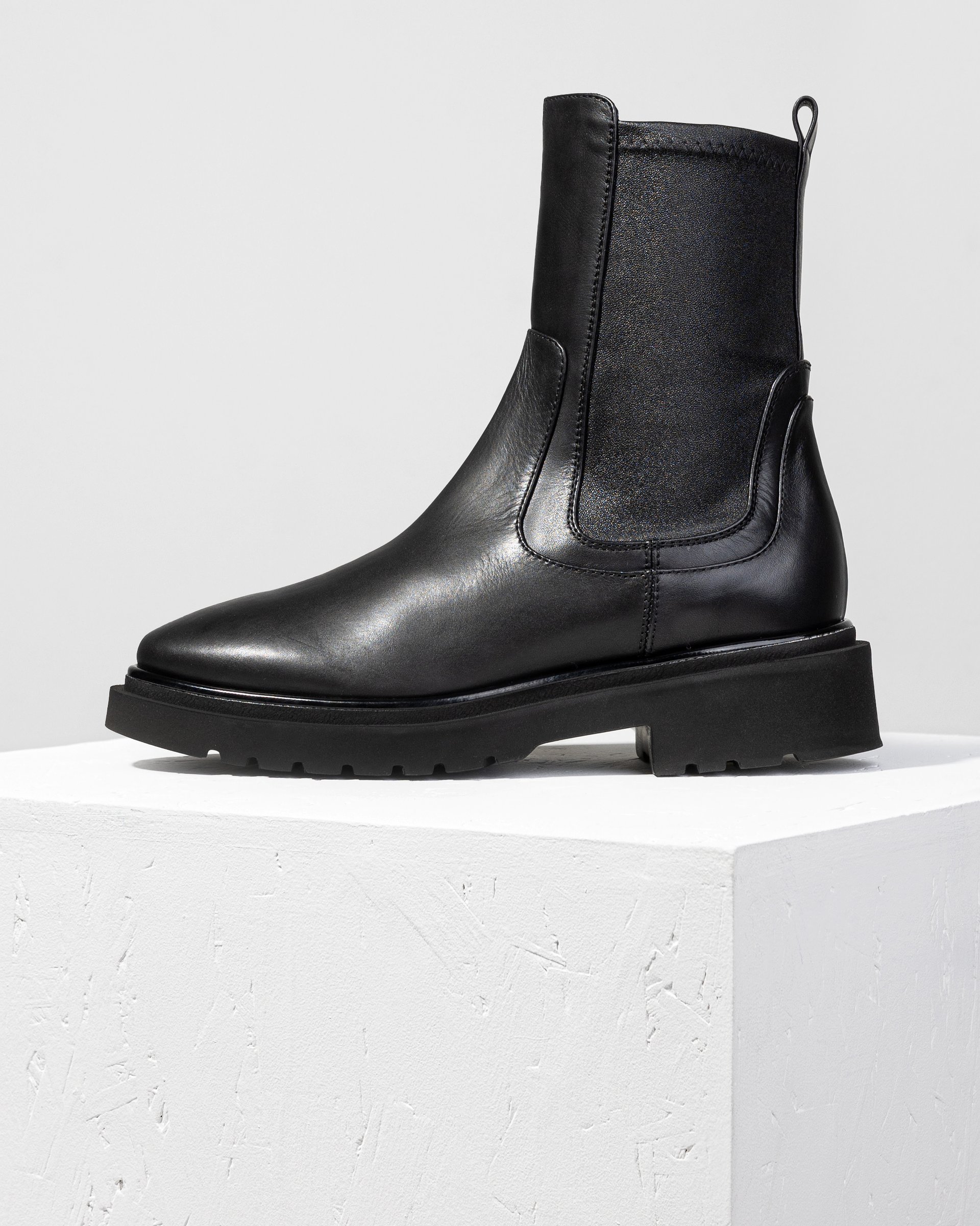 Черные кожаные ботинки - Main image