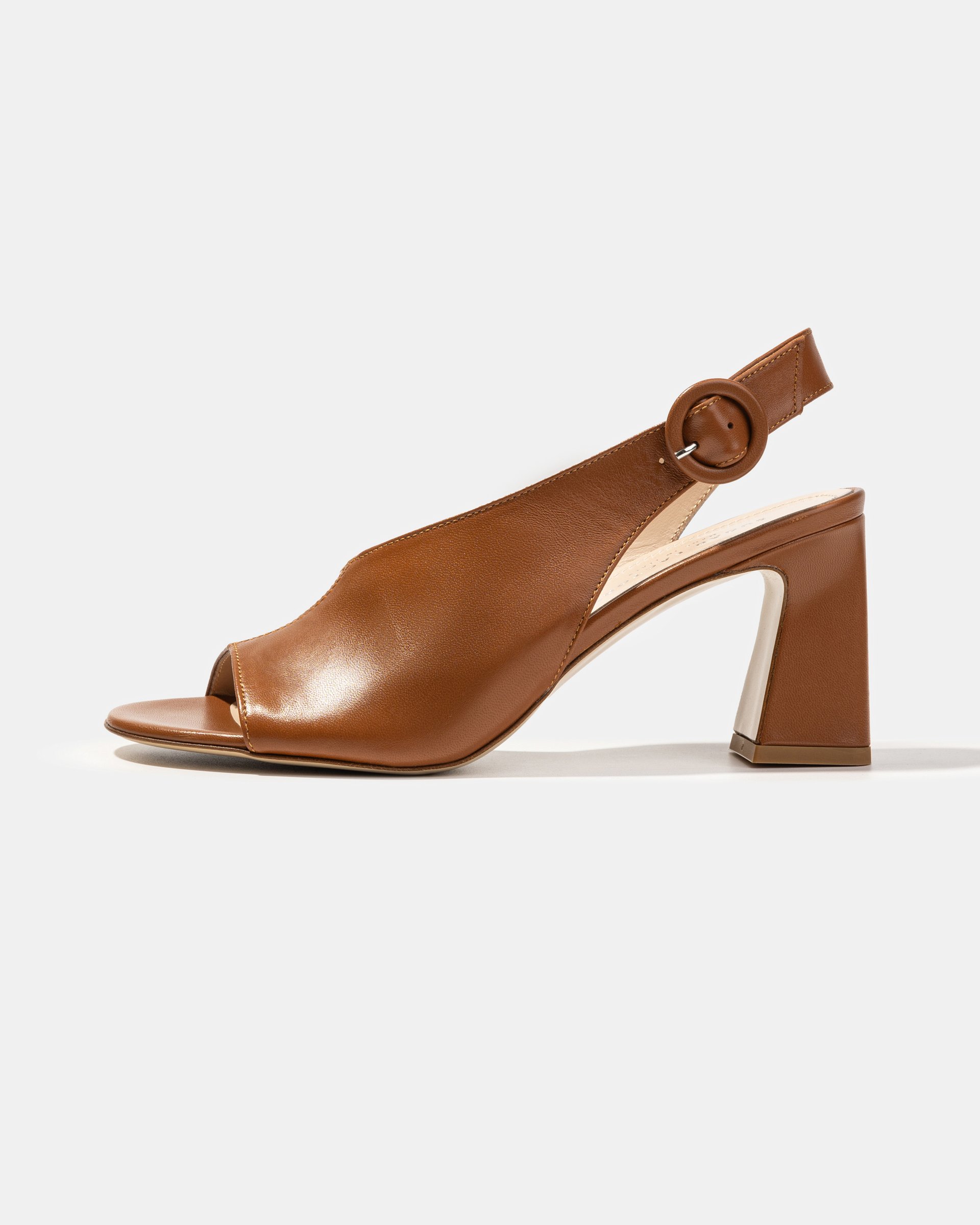 Коричневые босоножки на высоком каблуке - Main image