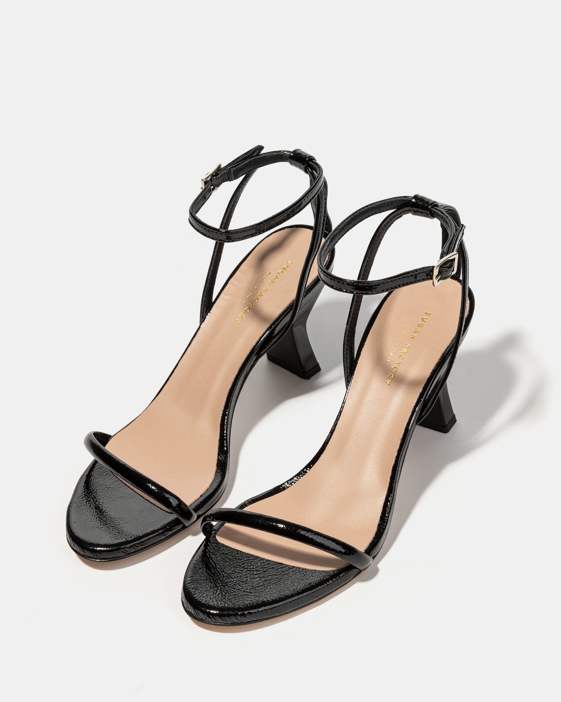 Черные босоножки на каблуке - Image 2 of 4