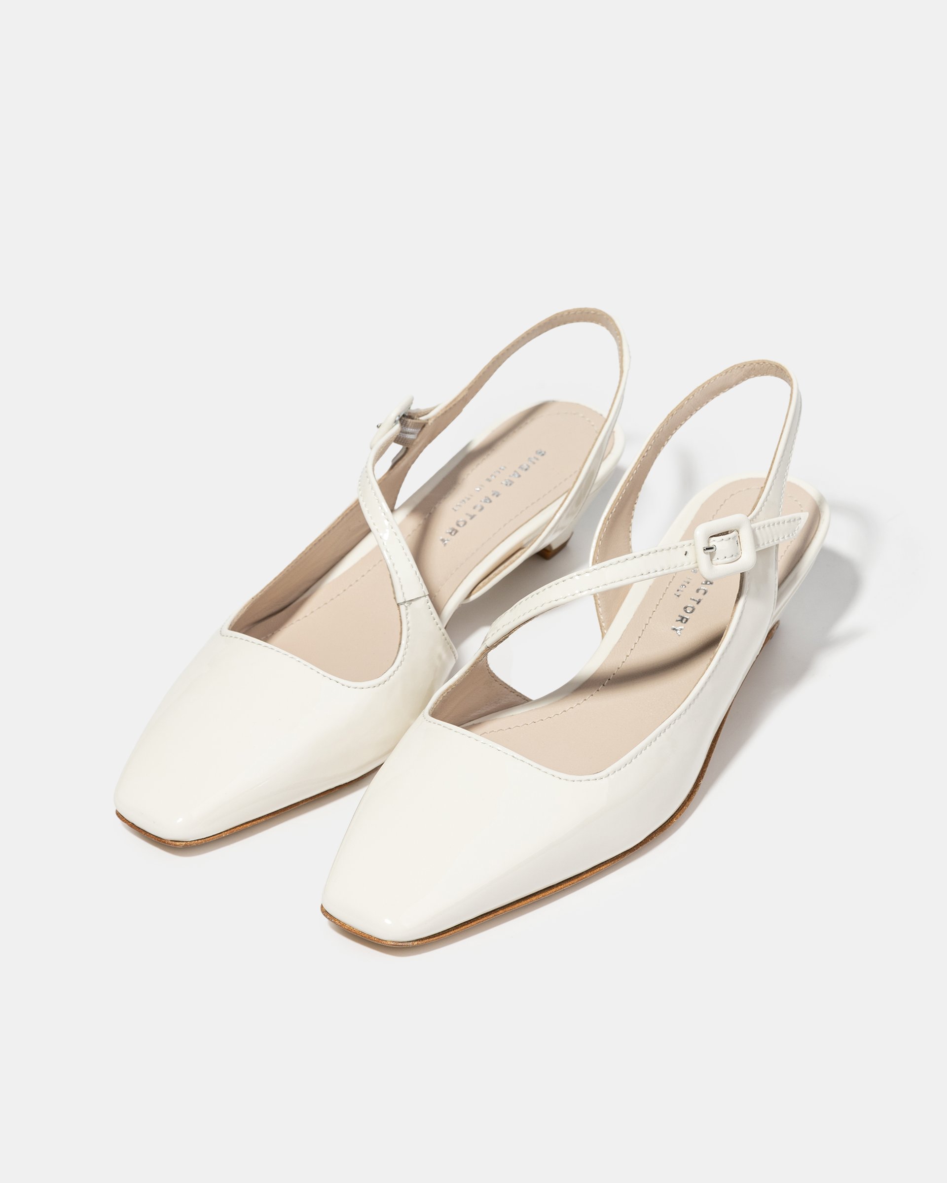 Белые лаковые туфли на ремешке - Image 2 of 4