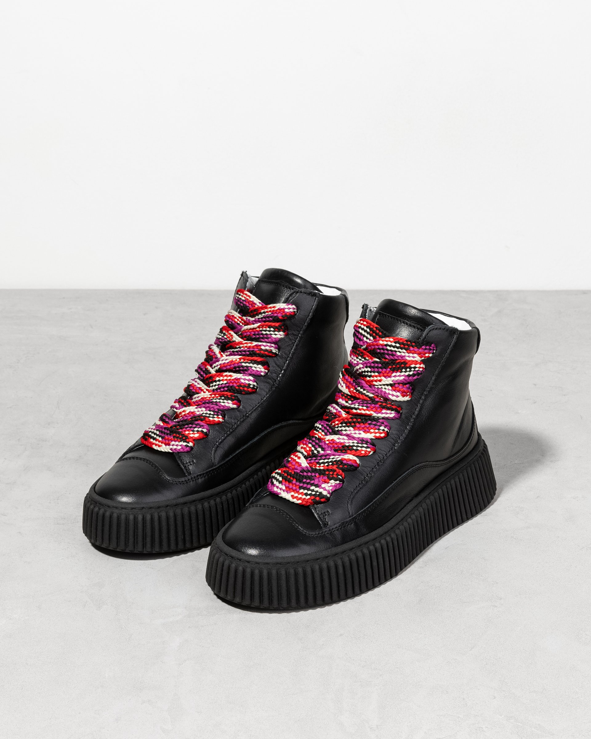 Черные кожаные кеды - Image 2 of 3