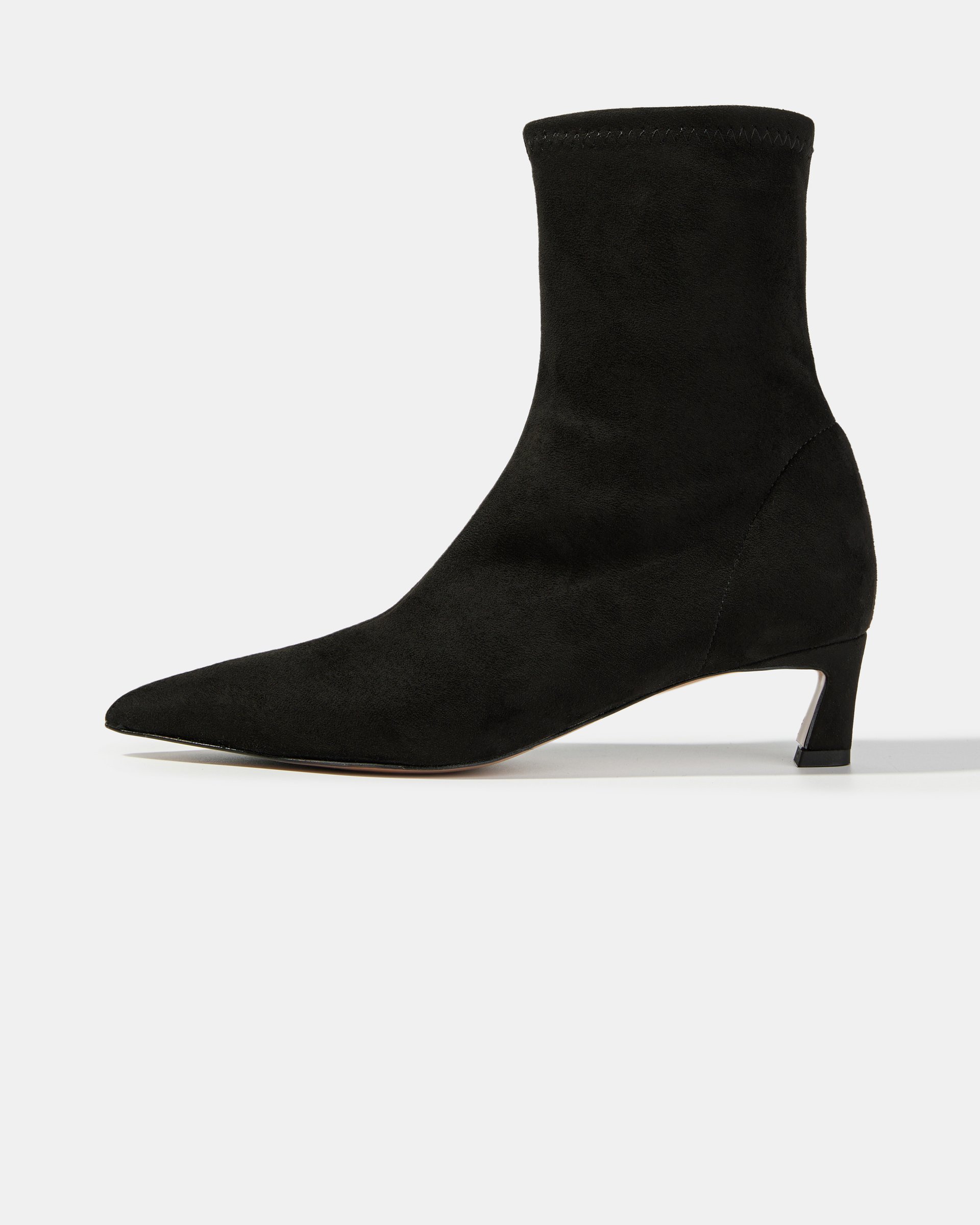 Черные ботильоны из экокожи