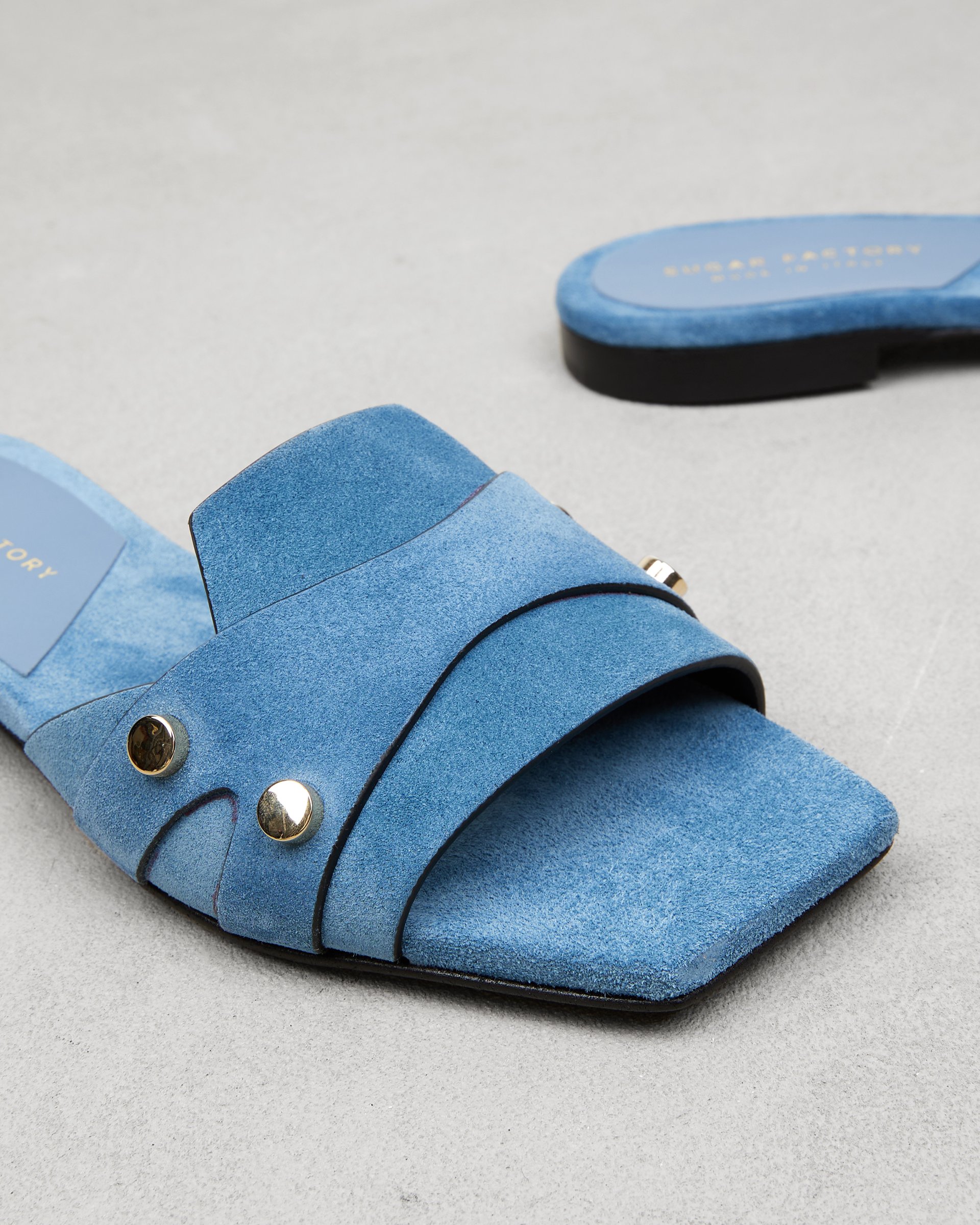 Светло-синие замшевые пантолеты - Image 4 of 6