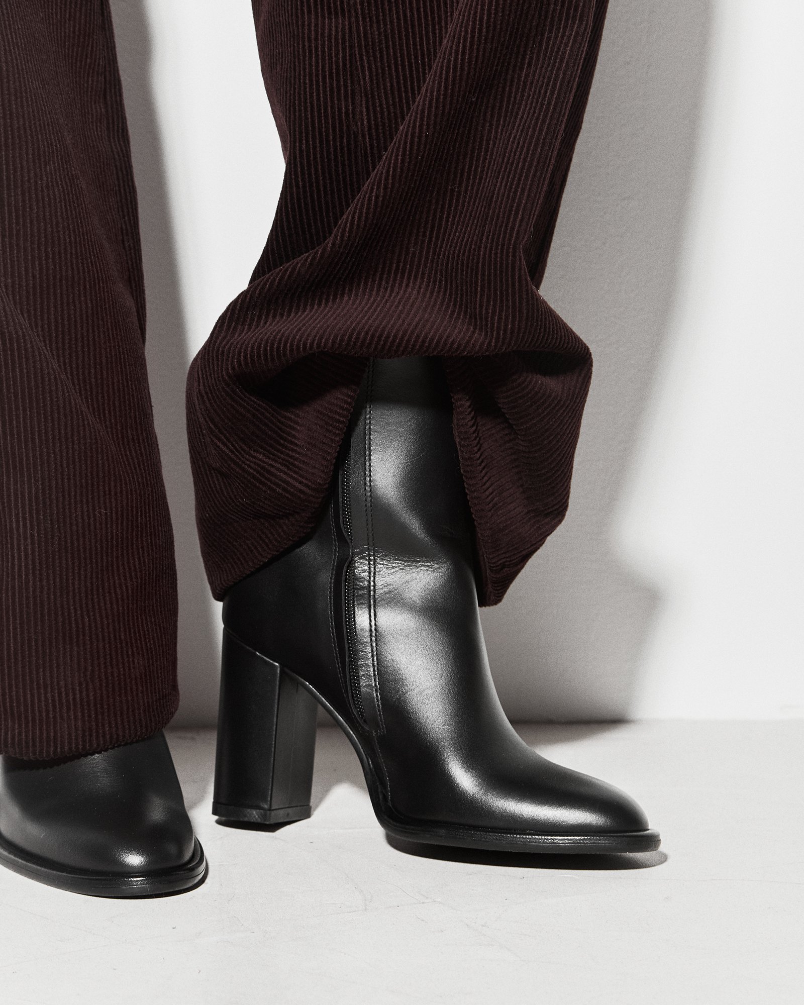 Ботильоны из натуральной кожи черного цвета - Image 5 of 5
