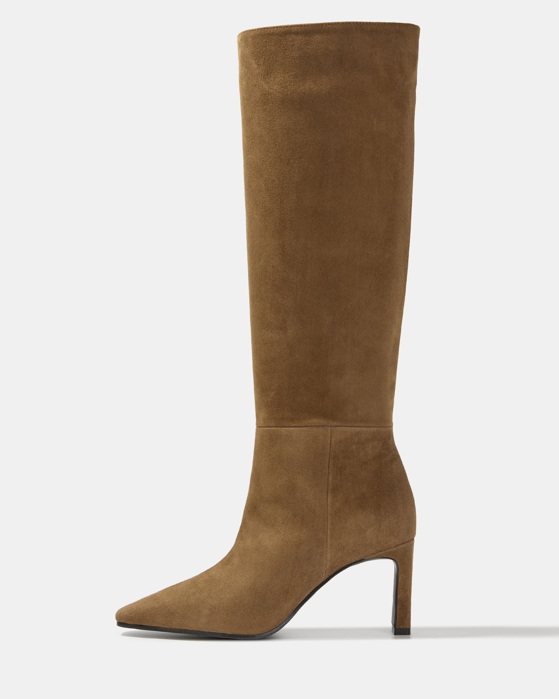 Коричневые замшевые сапоги