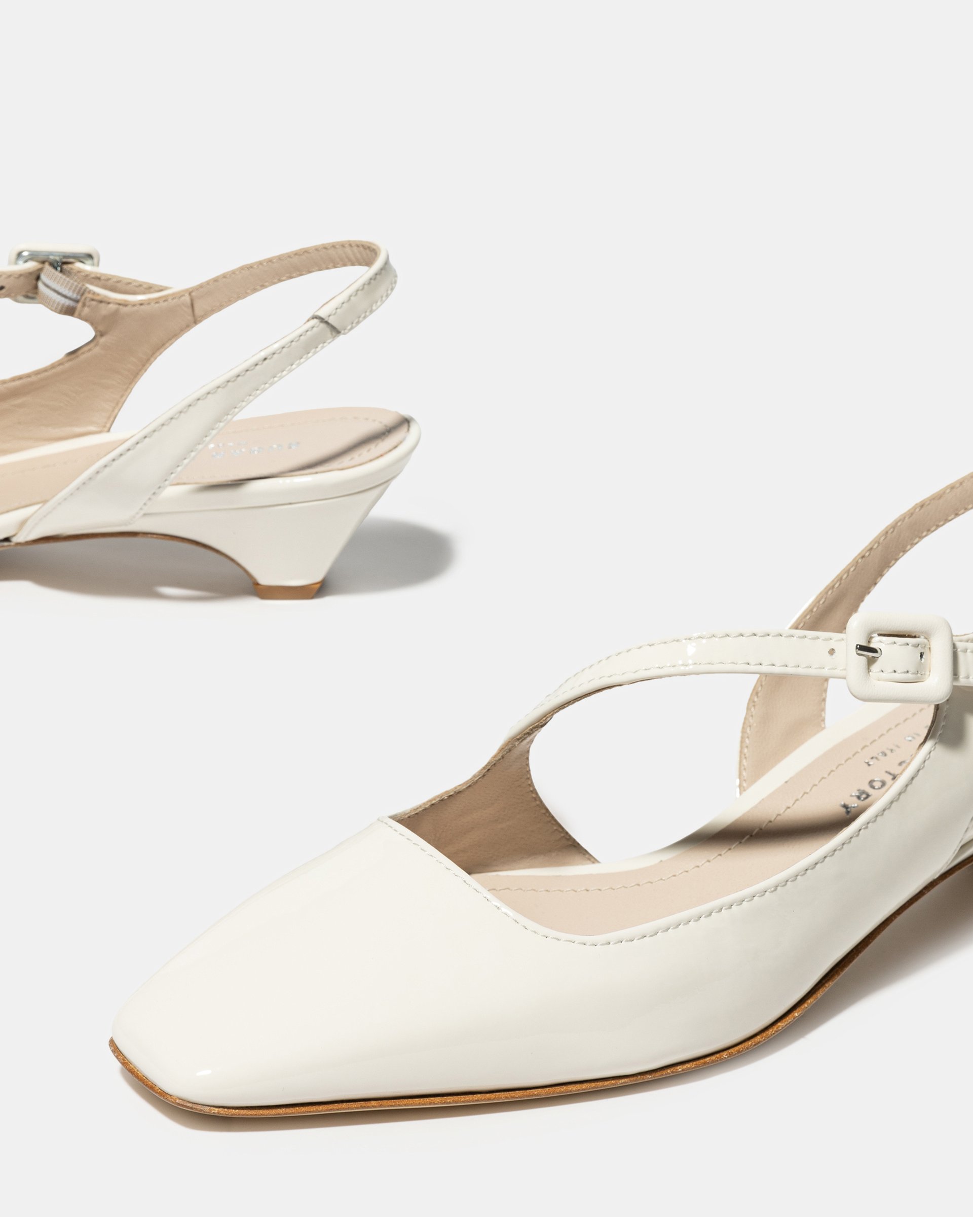 Белые лаковые туфли на ремешке - Image 4 of 4