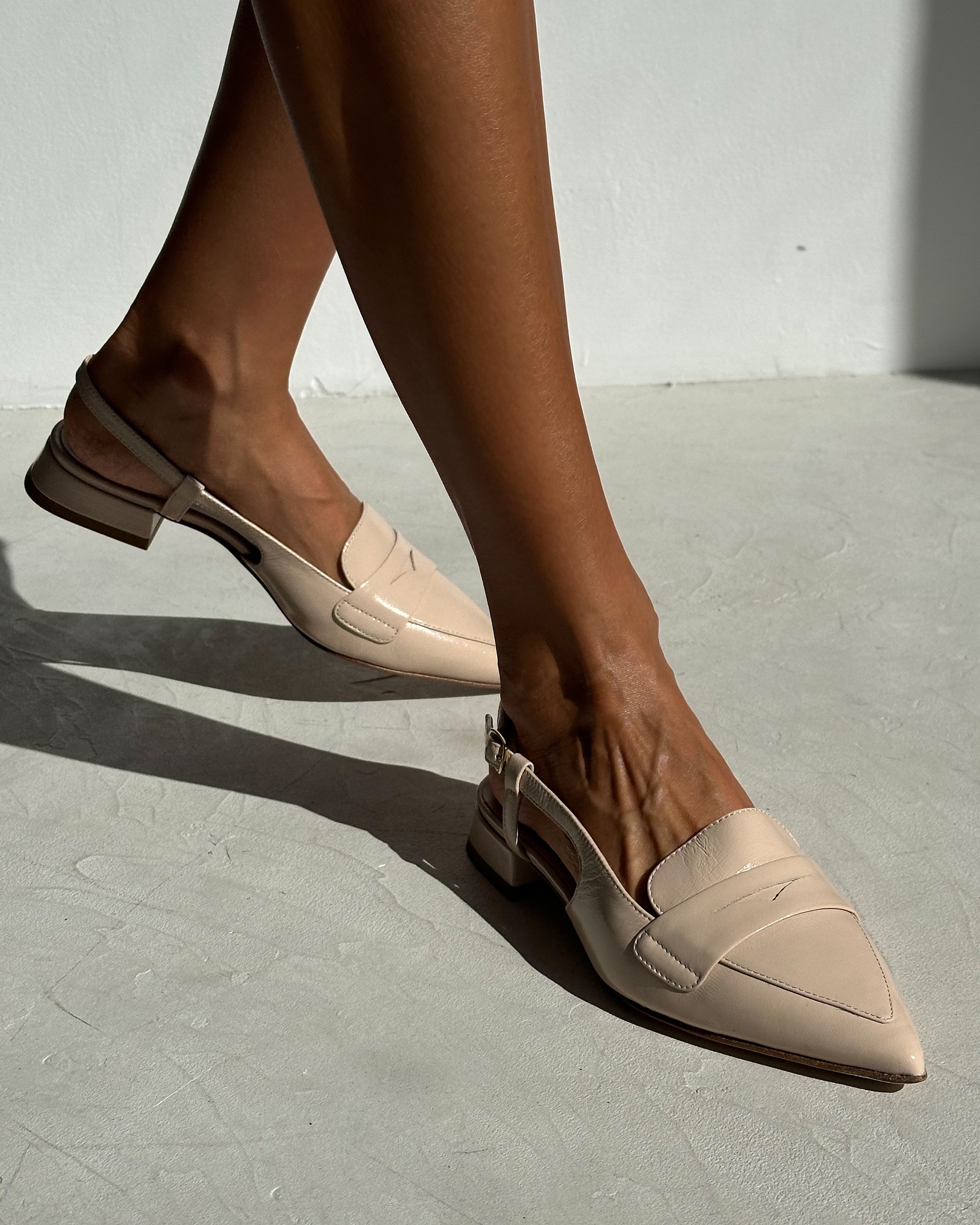 Бежевые кожаные туфли на низком каблуке - Image 5 of 5