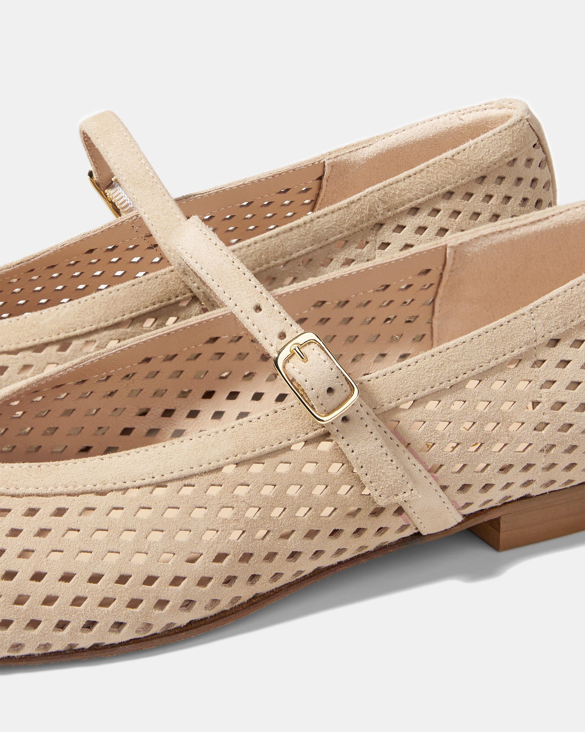 Бежевые перфорированные замшевые балетки - Image 5 of 5